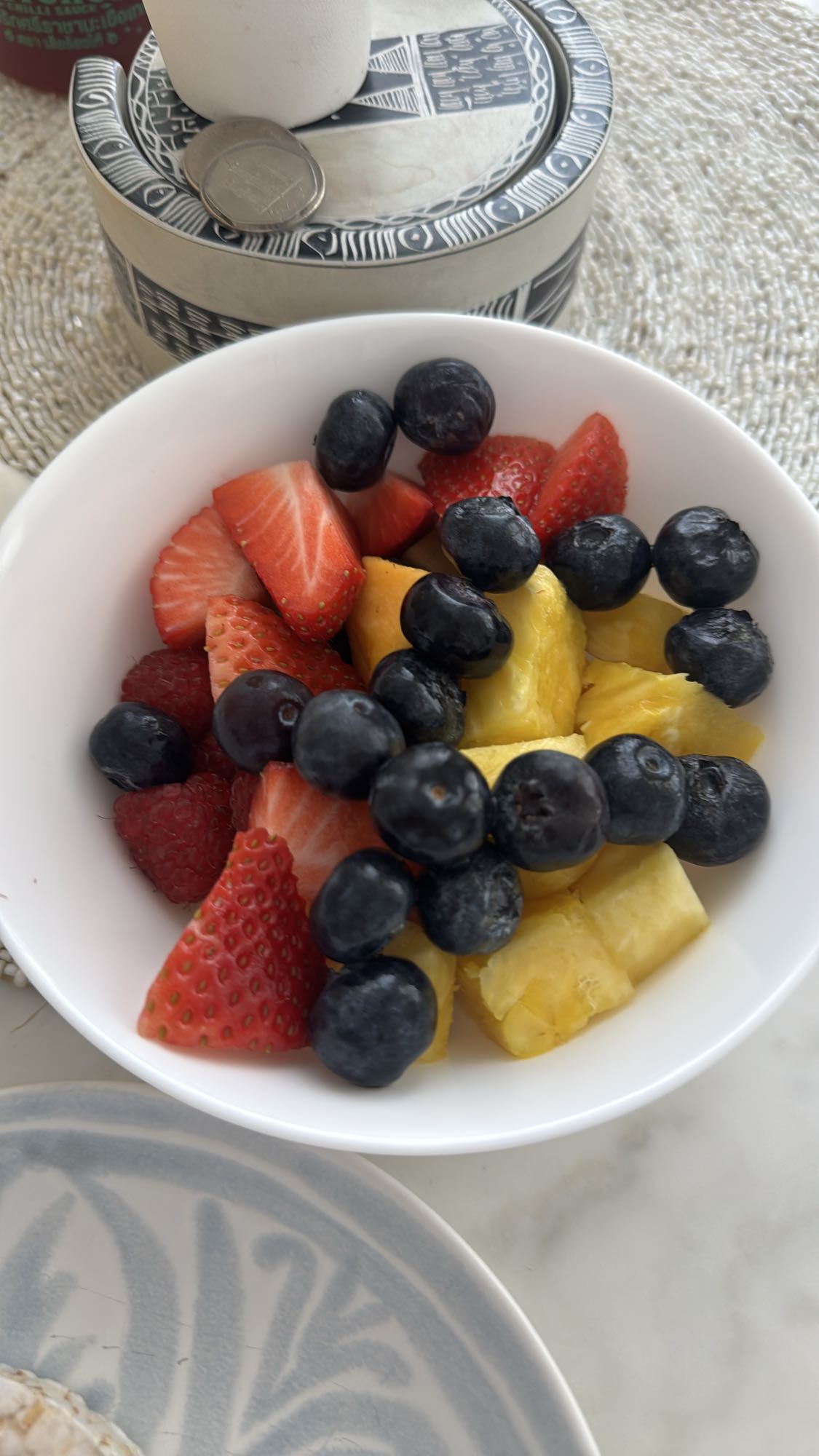 Fruchtiger Obstsalat