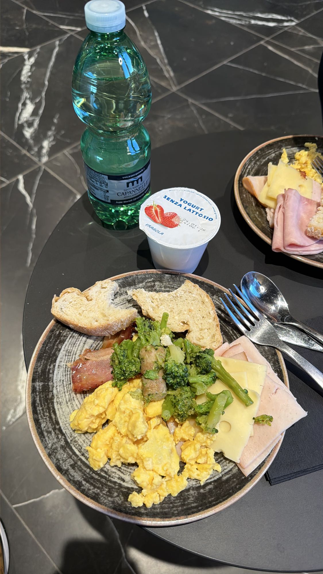 Colazione salata mista