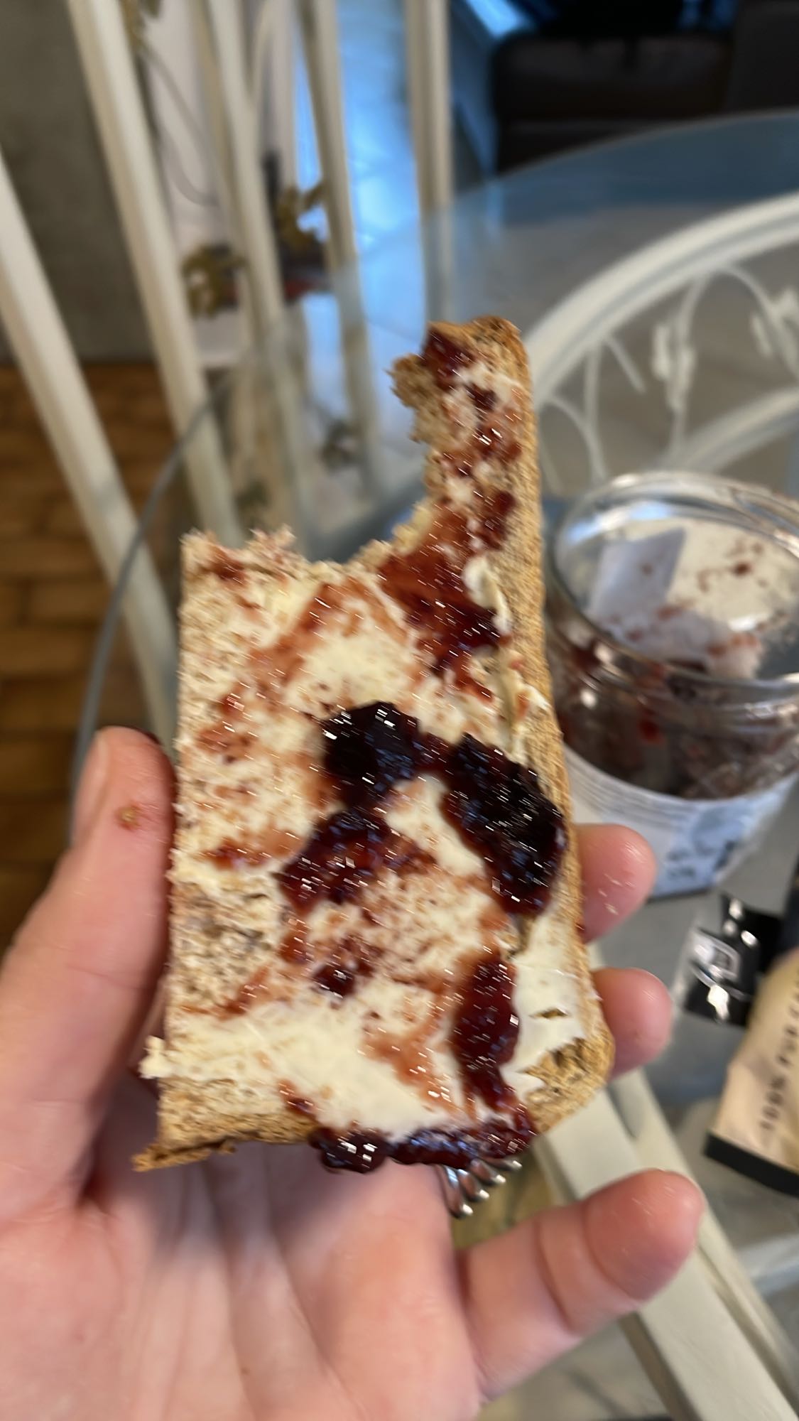 Tartine confiture beurre