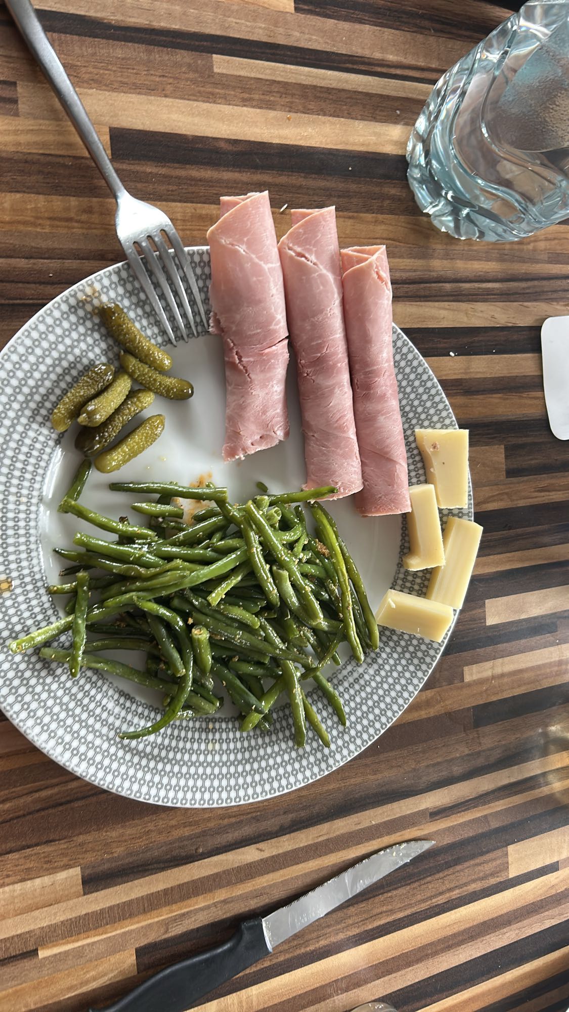 Assiette jambon haricots