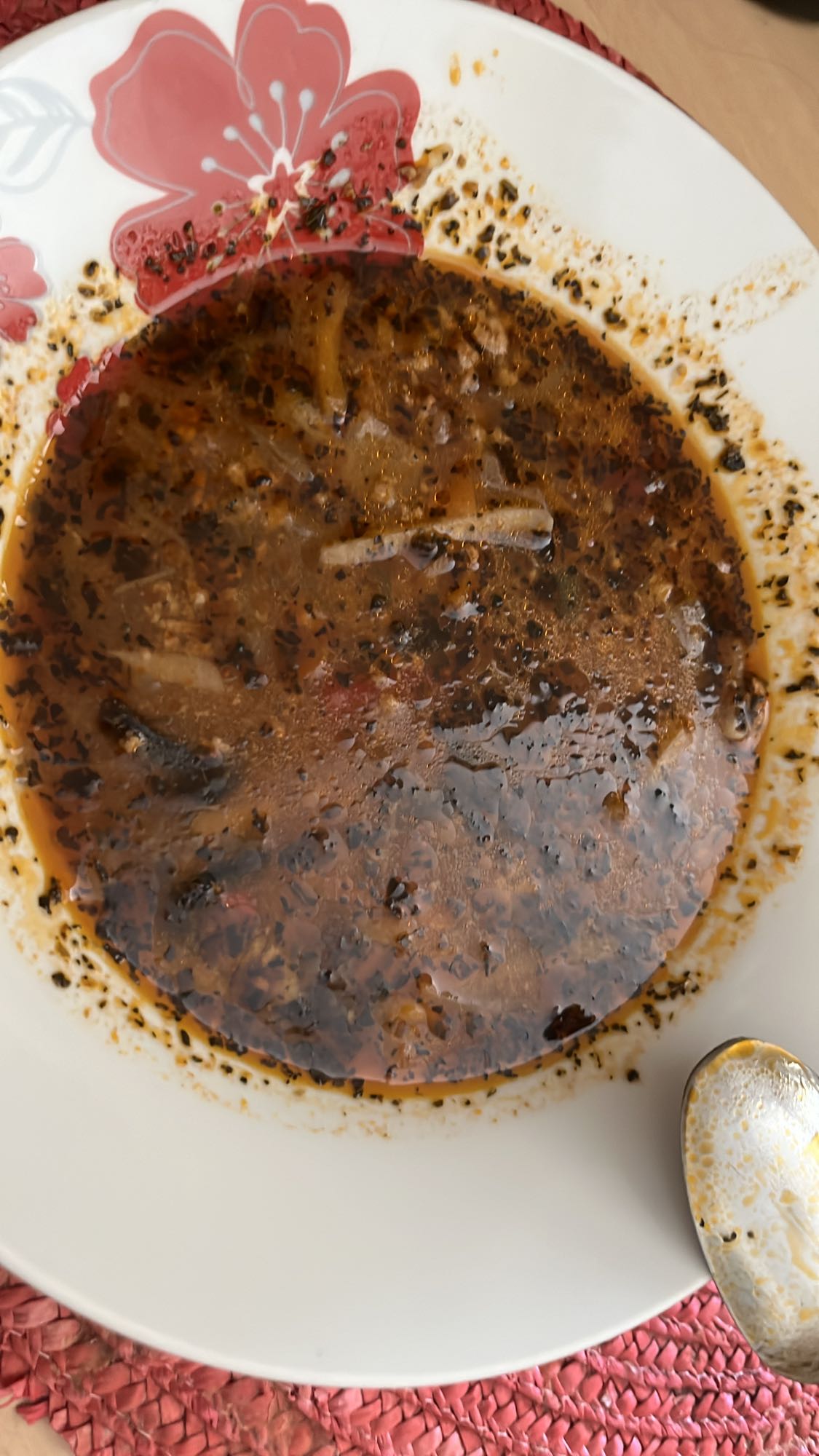 Ciorbă de vită picantă