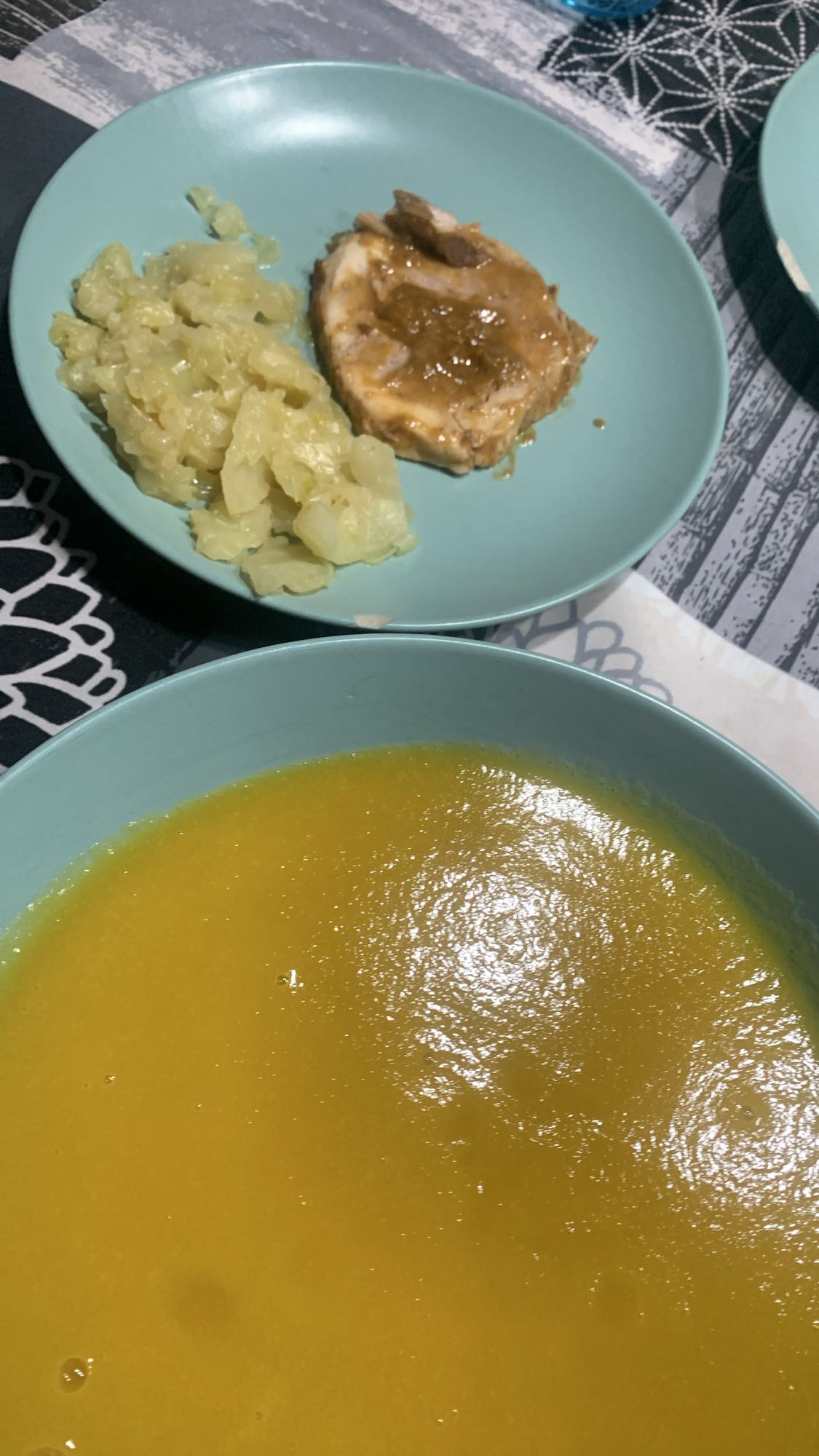 sopa y pollo con calabaza