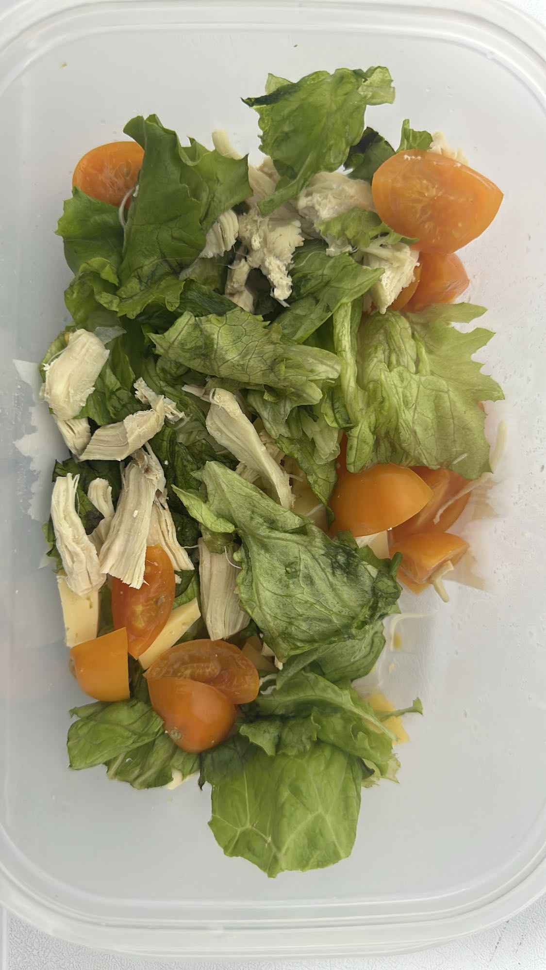 Куриный салат с овощами