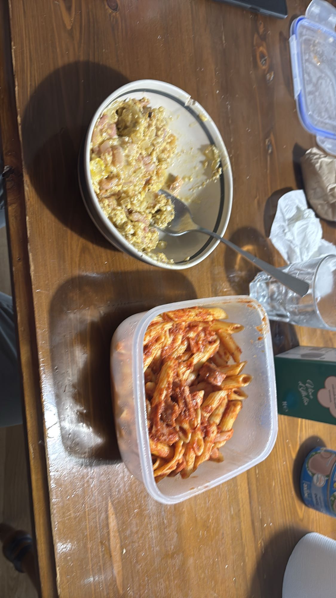 pasta y revuelto mixto