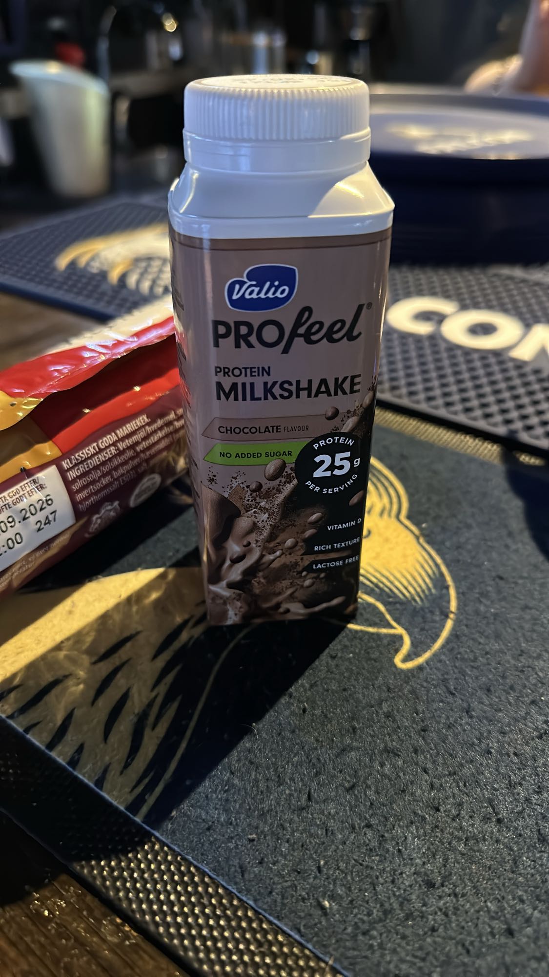 шоколадный протеиновый коктейль