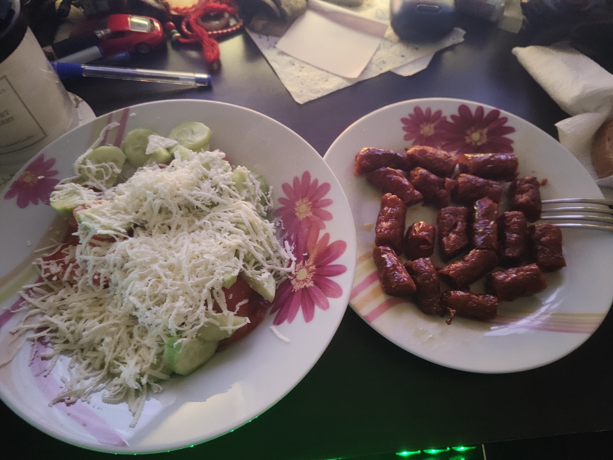Cucumber salad & sausages