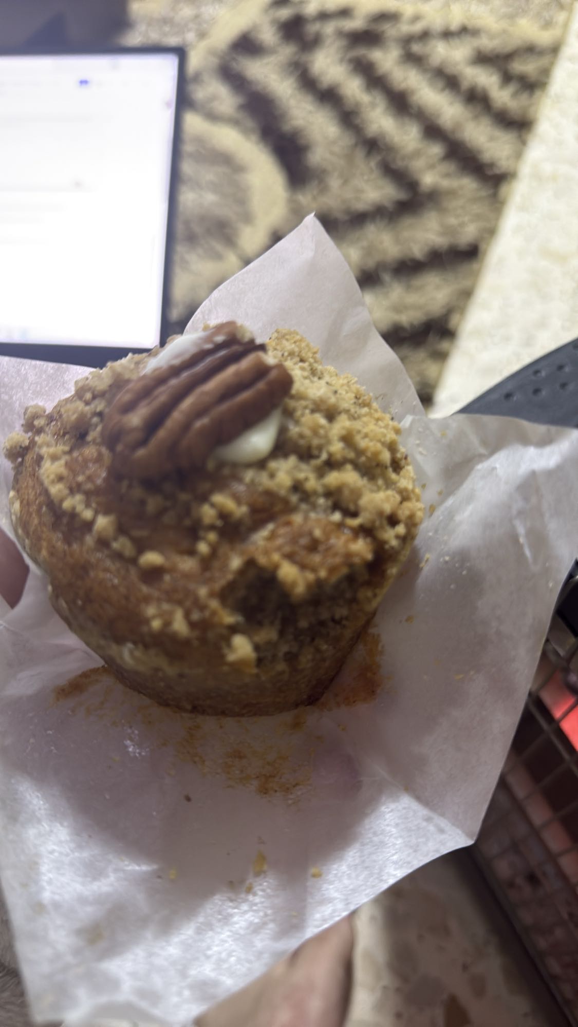 Pecan Crumble Muffin