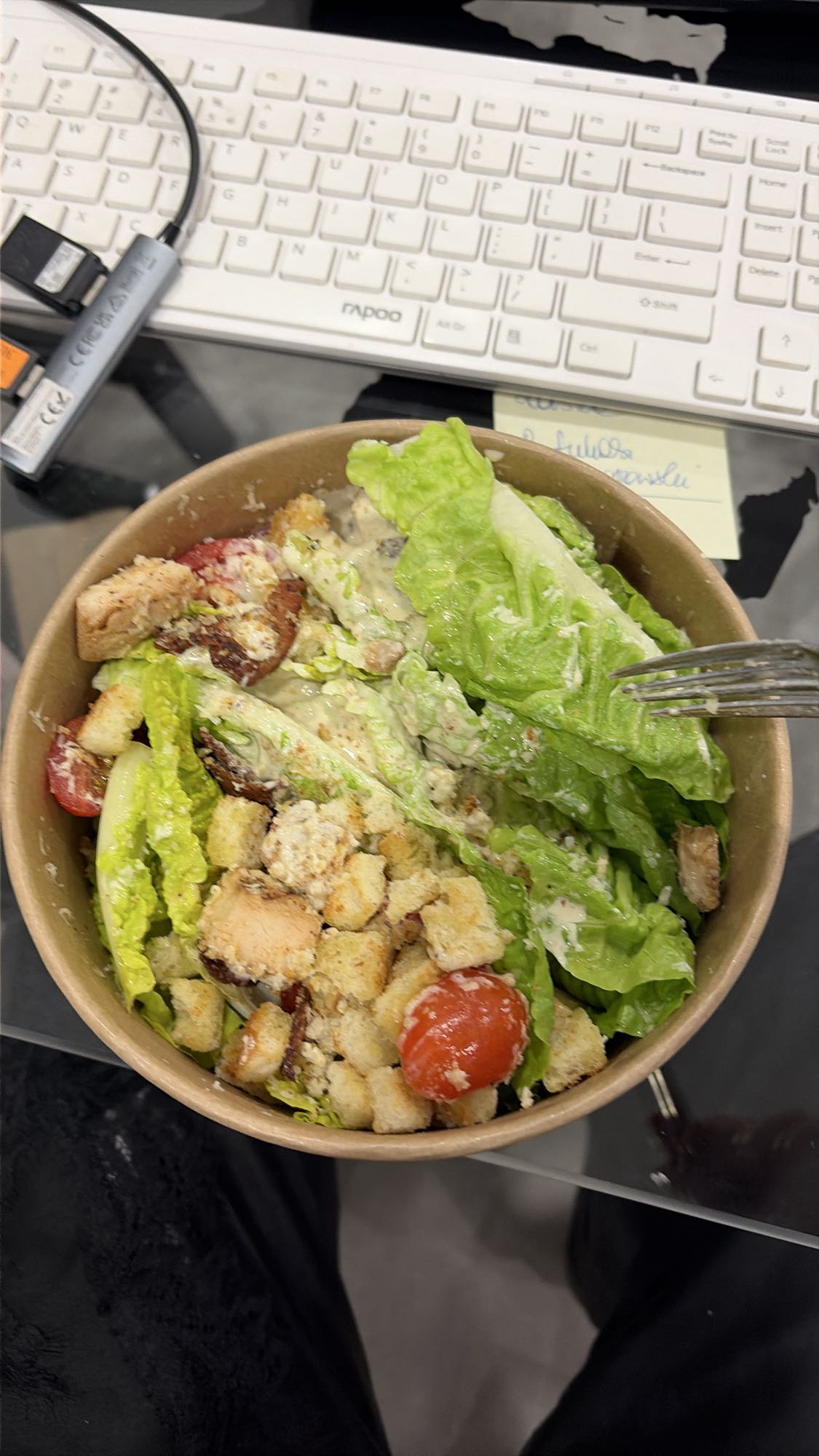 Sałatka Cezar z kurczakiem