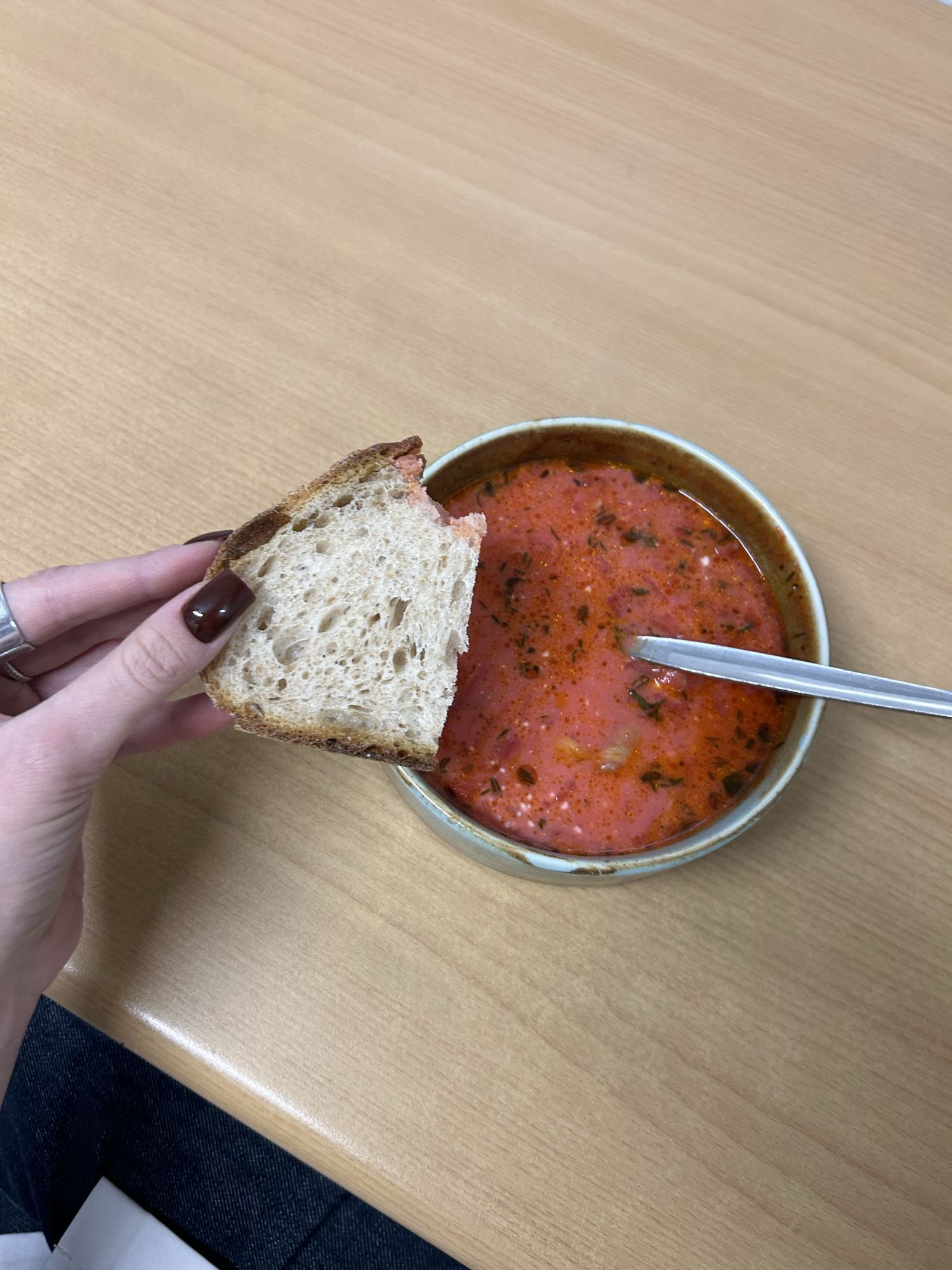 борщ с хлебом