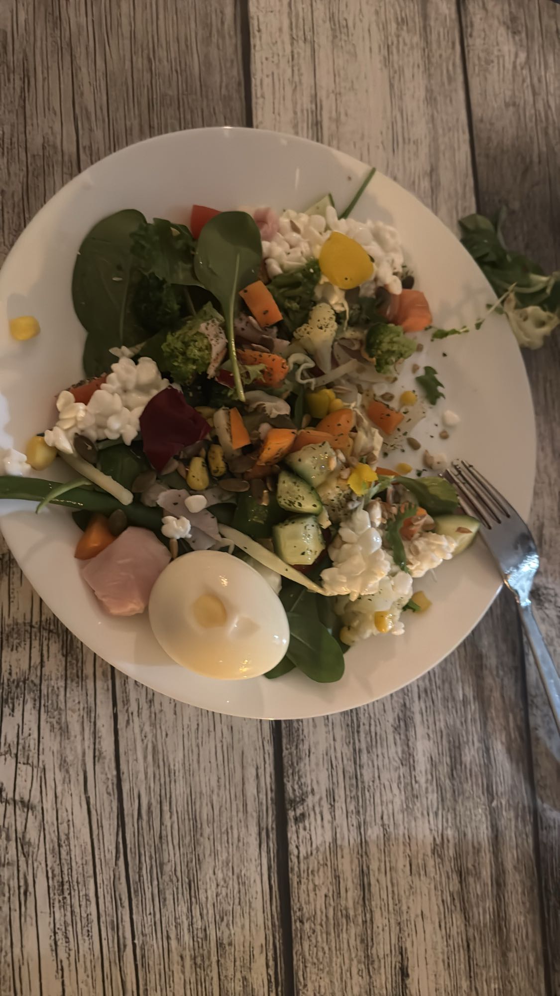 Blandad grönsakssallad