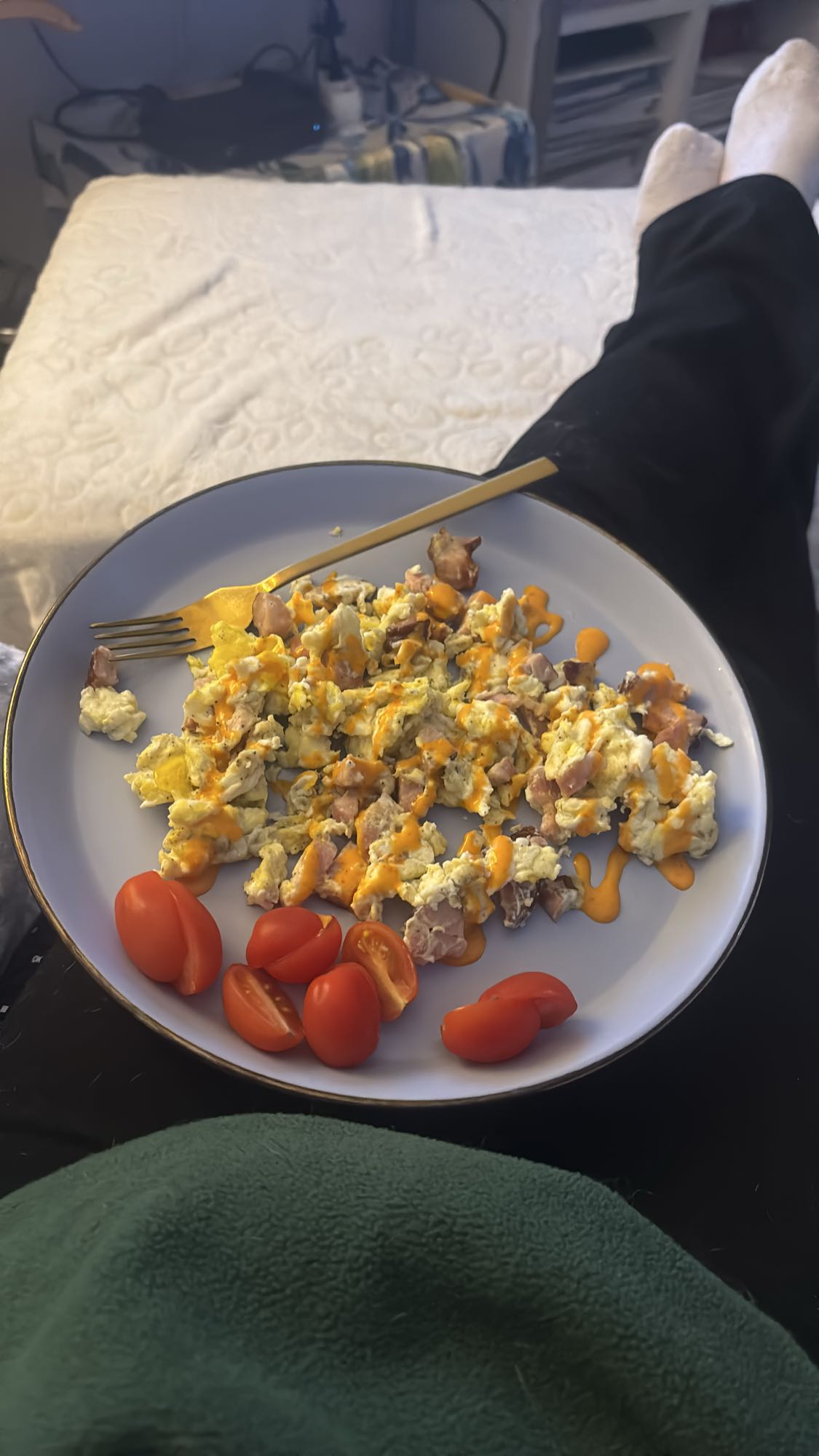 jajecznica z pomidorami