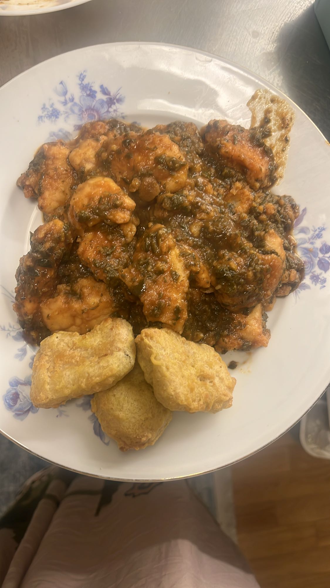 Chicken with nuggets