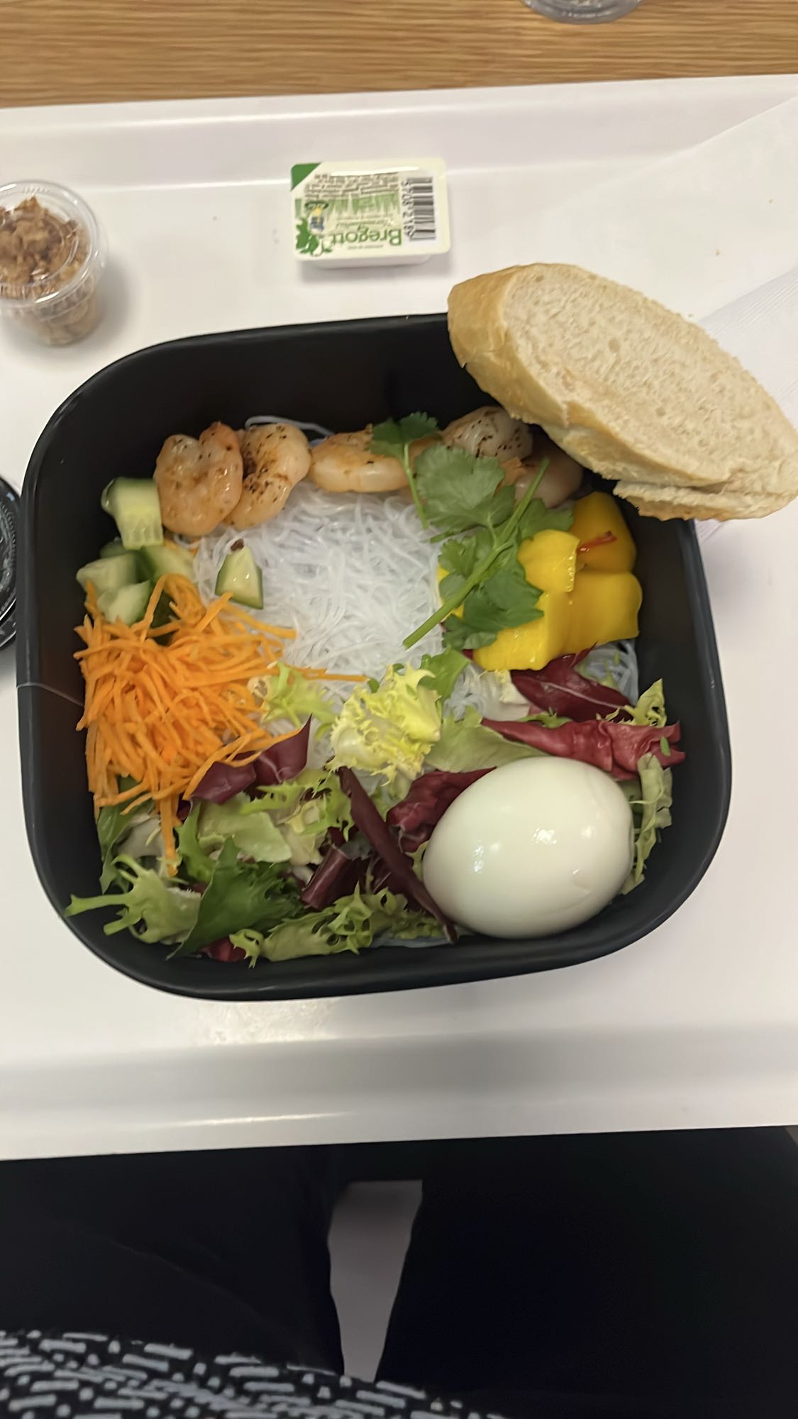 Räksallad med nudlar