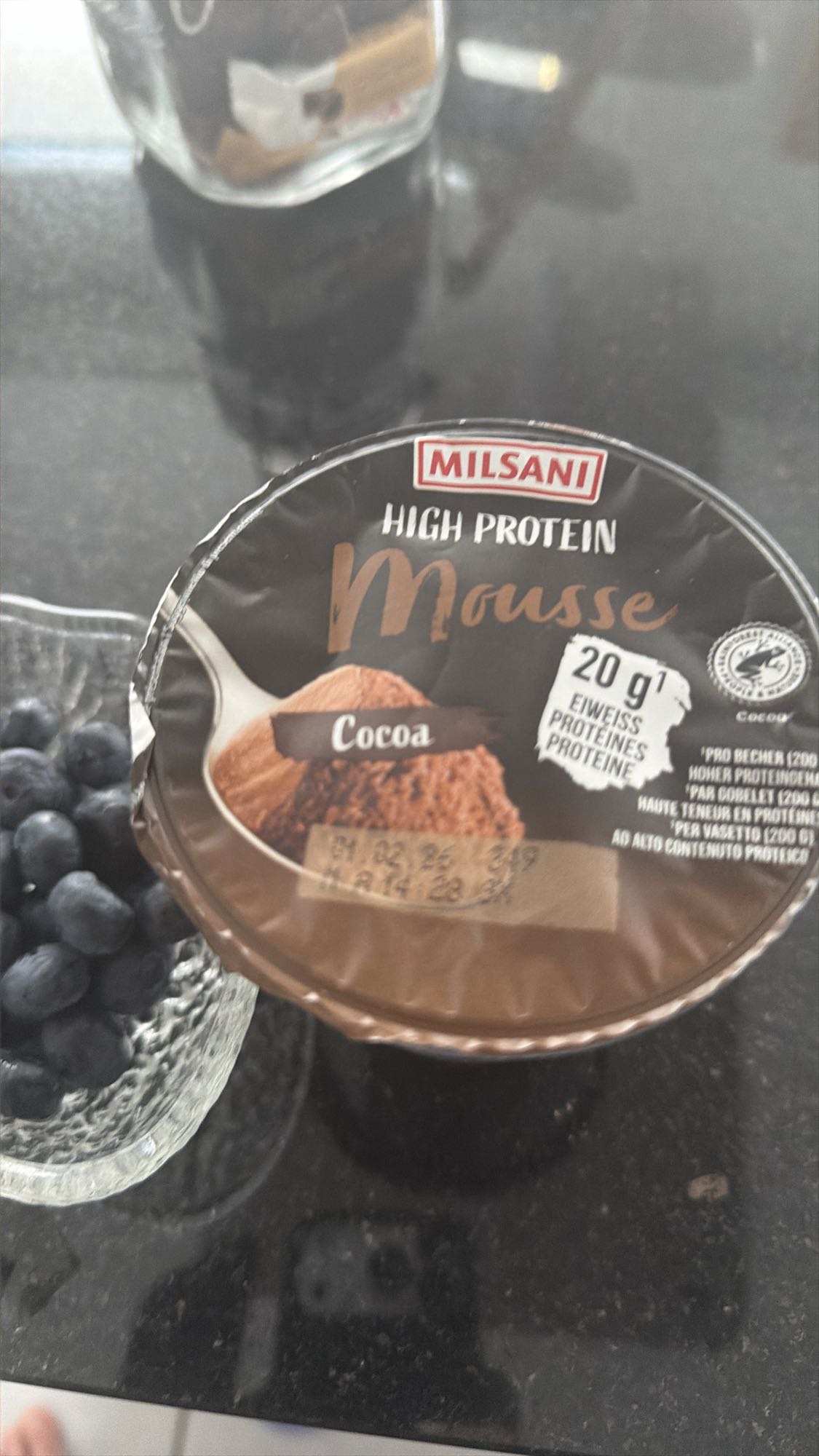 Protein Mousse mit Blaubeeren