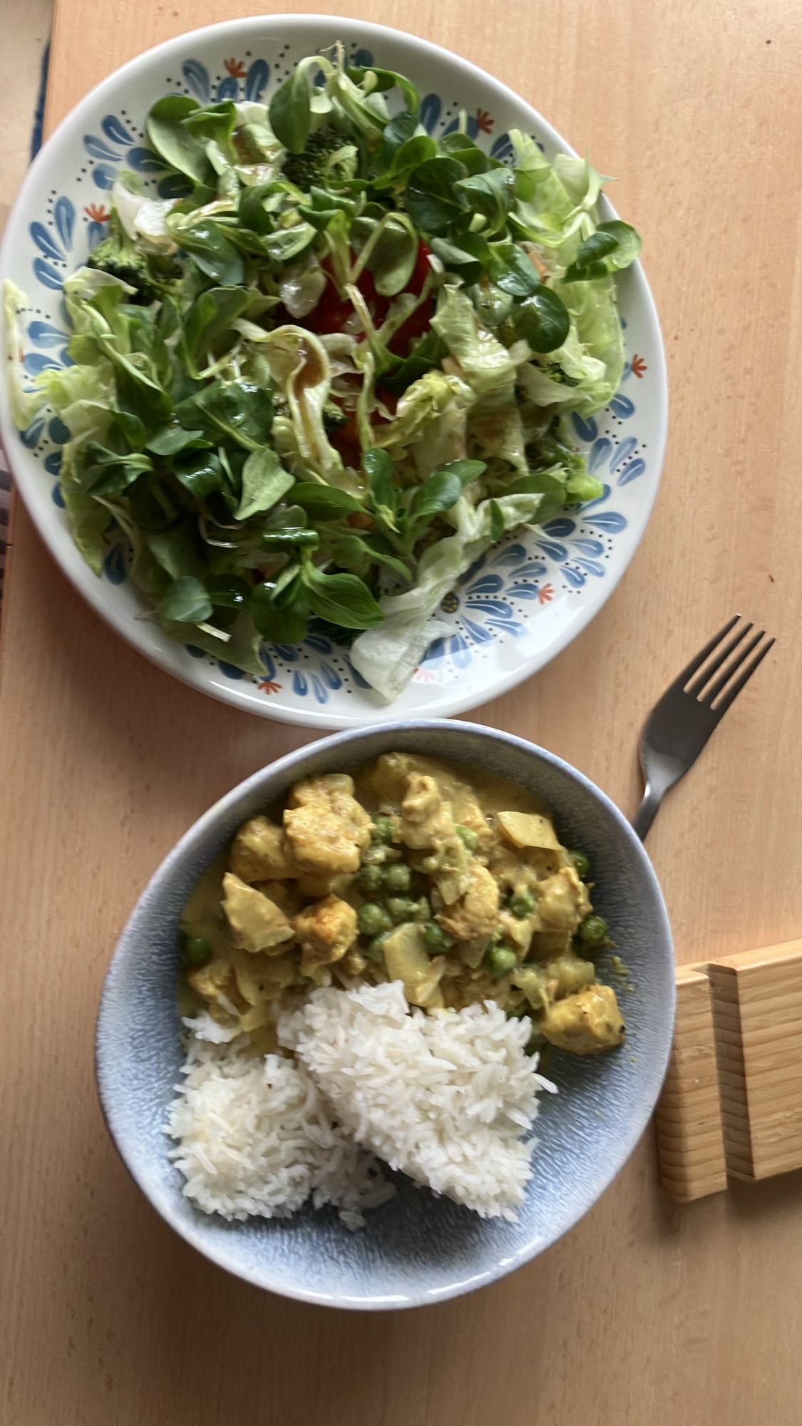 Frango ao curry com arroz