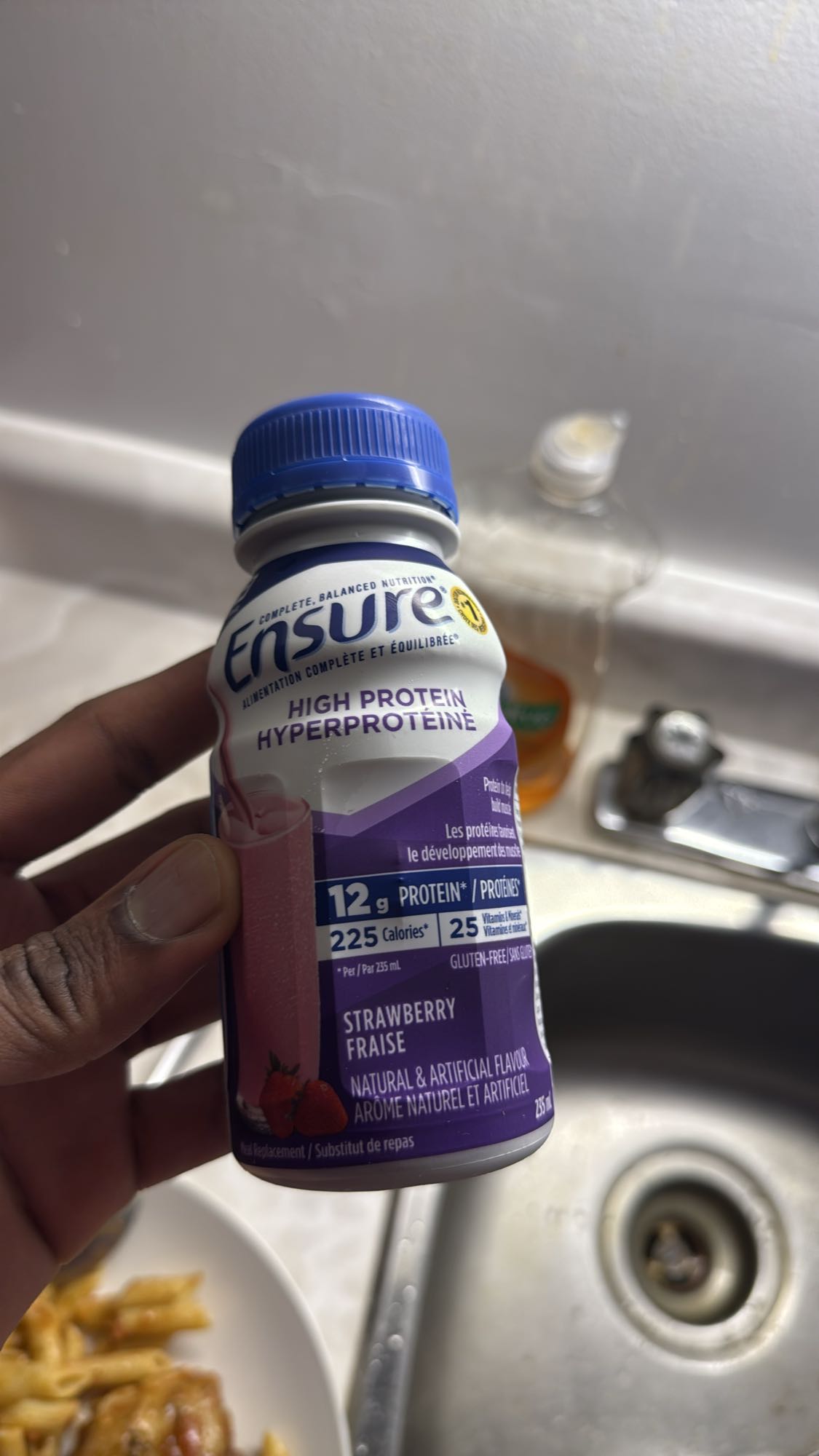 Boisson protéinée fraise