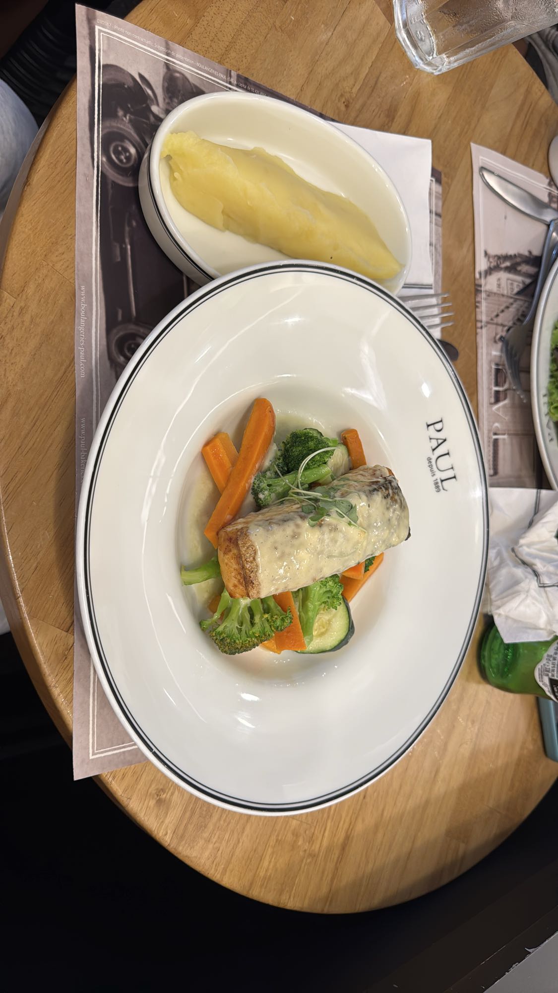 Salmón con verduras