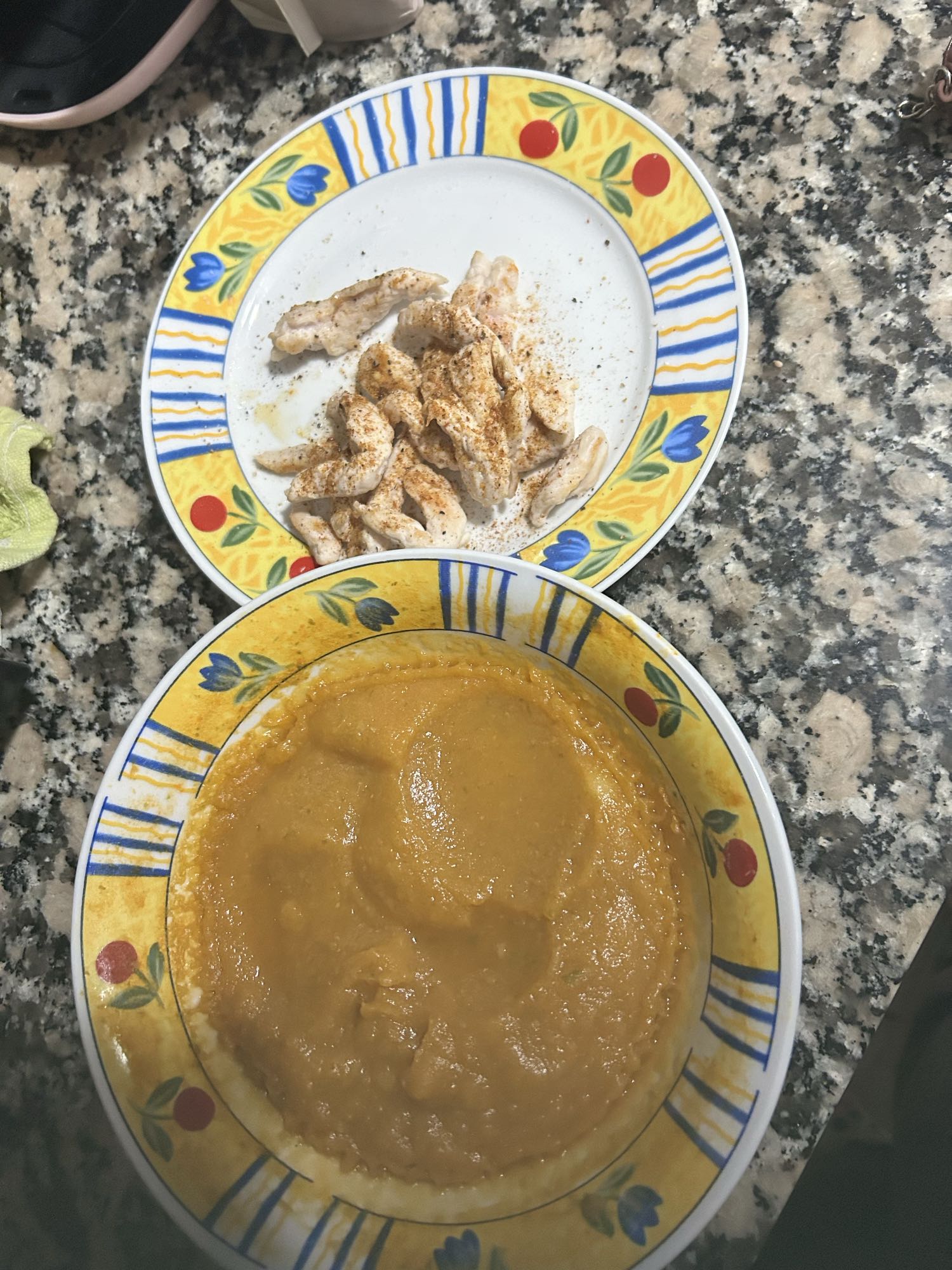 Puré de verduras con pechuga de pollo en air fryer