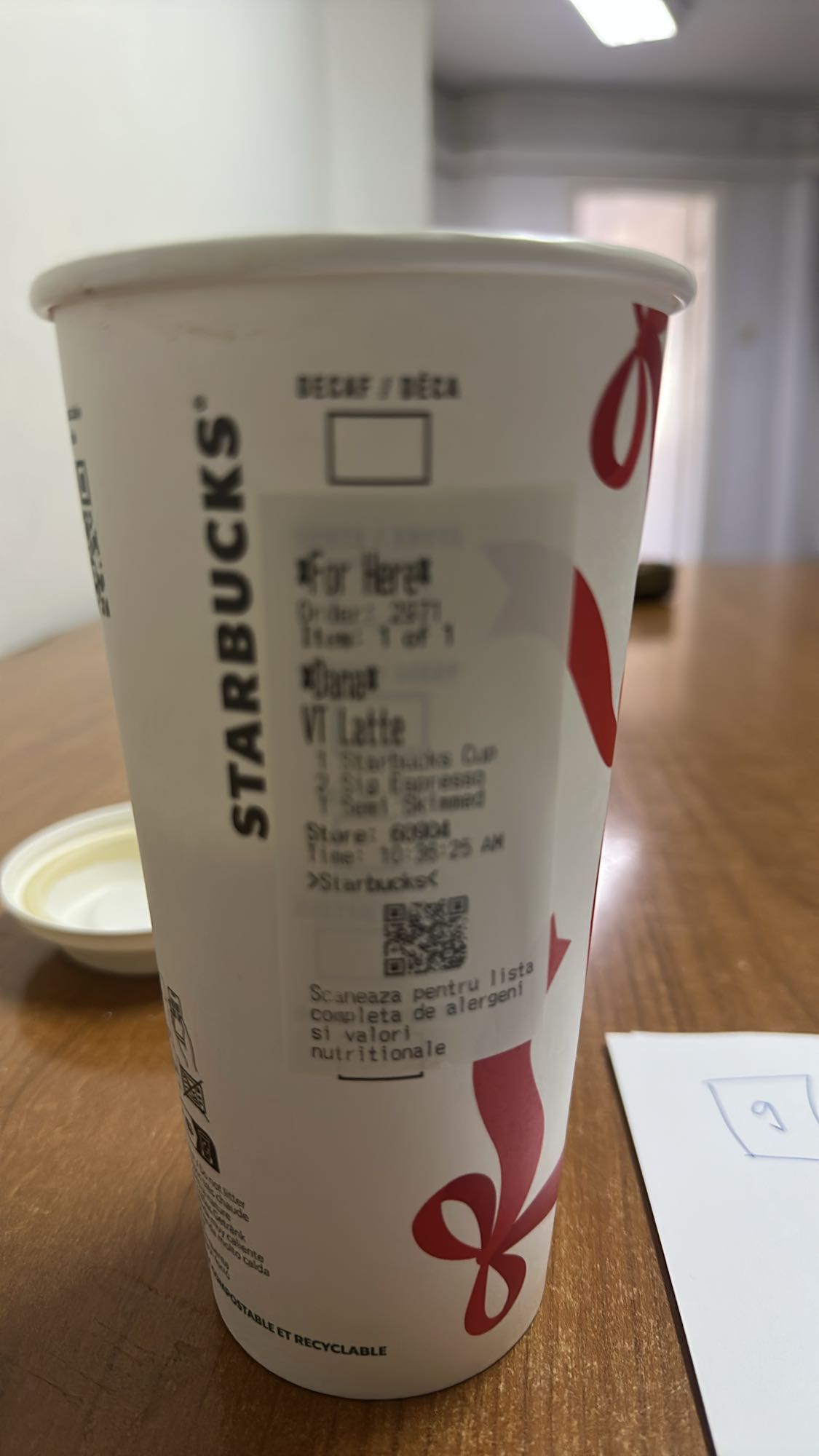 Venti Latte Skim Milk