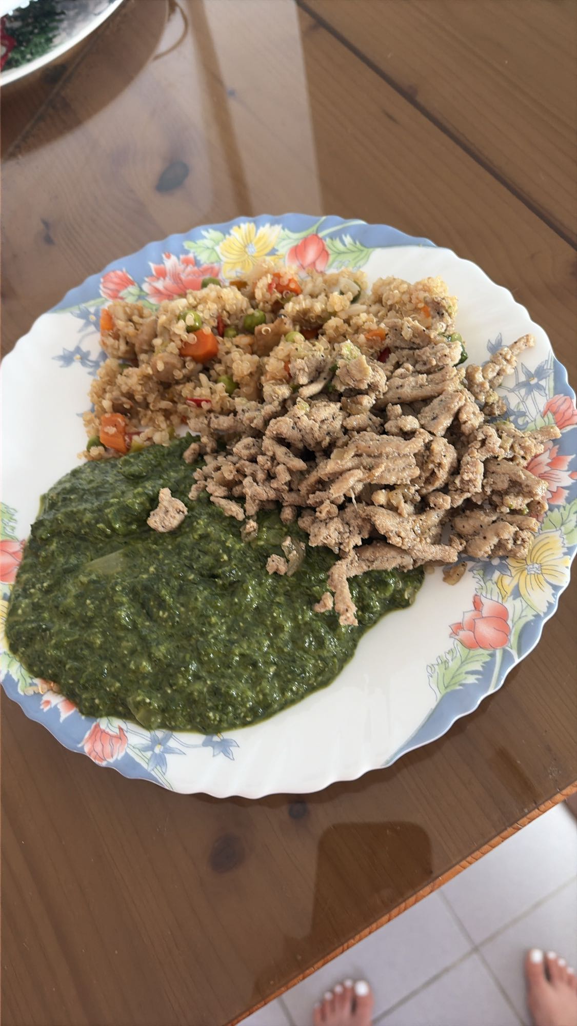 Quinoa cu carne și spanac