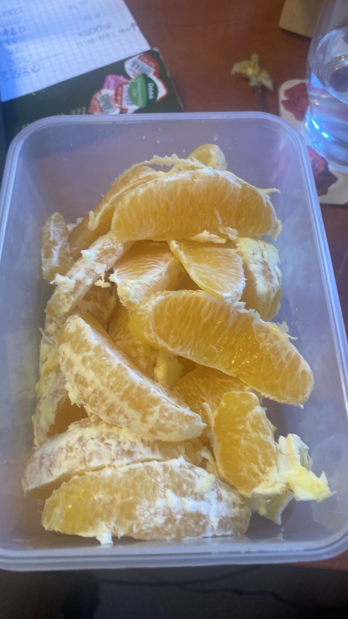 Cząstki pomarańczy