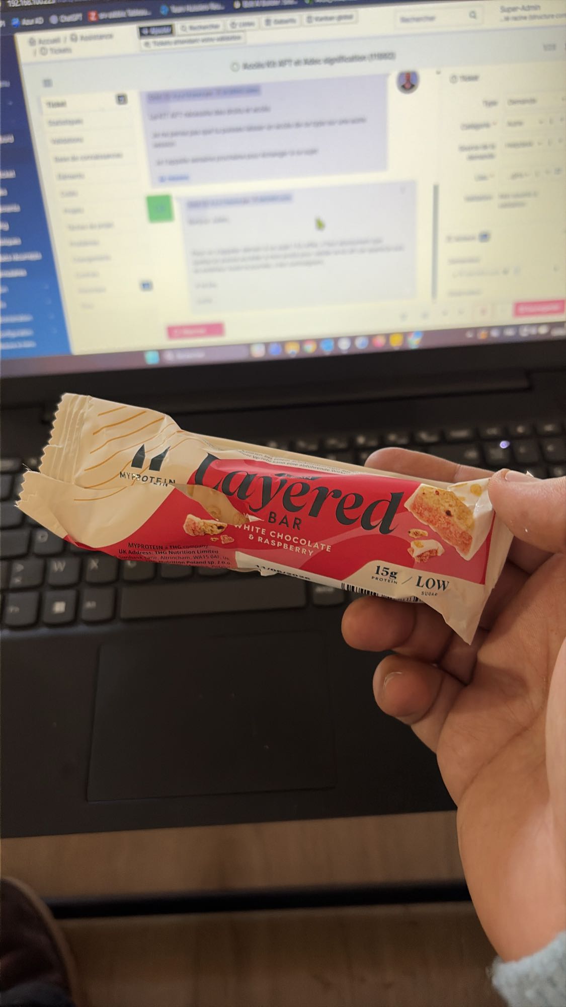 Barre protéinée chocolat blanc framboise