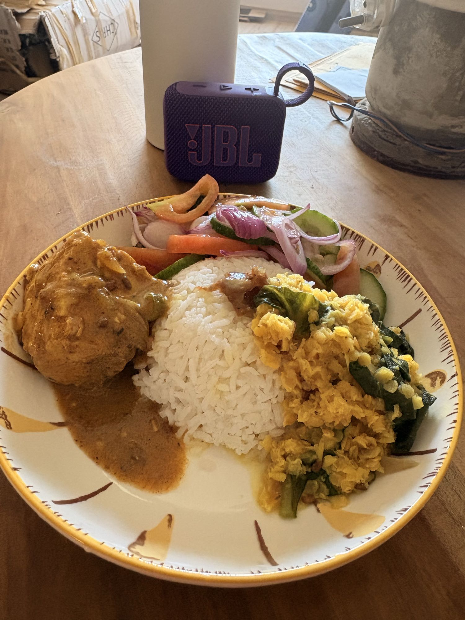 Rice with curry & veggies
