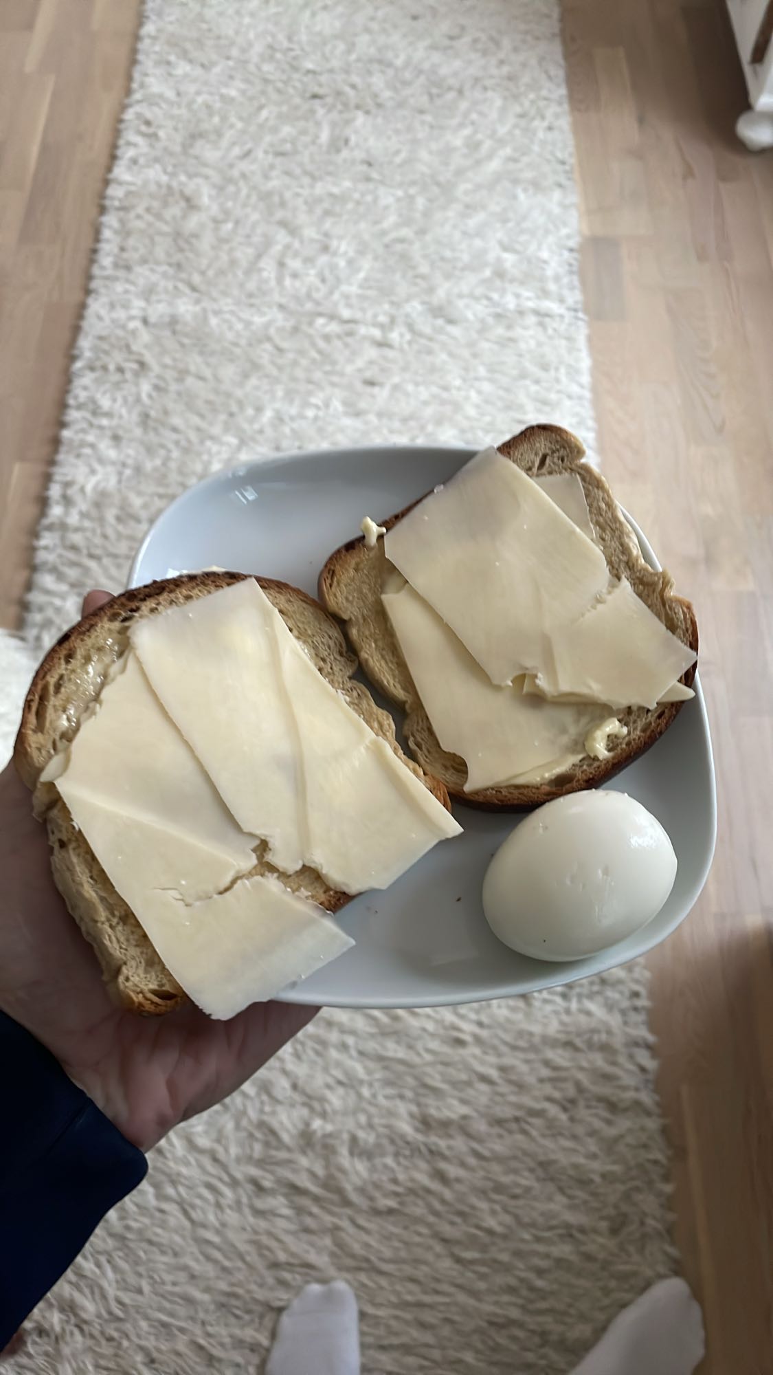 Ostsmörgås med kokt ägg