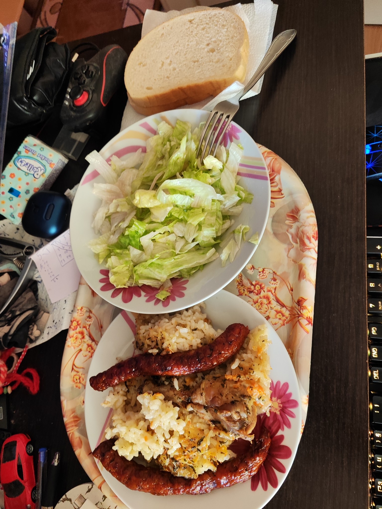 Sausage Rice with Salad