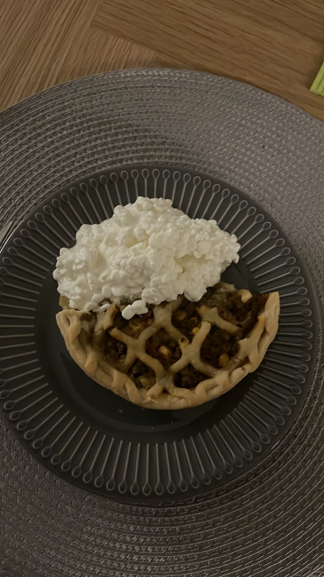 Köttfärspaj med keso