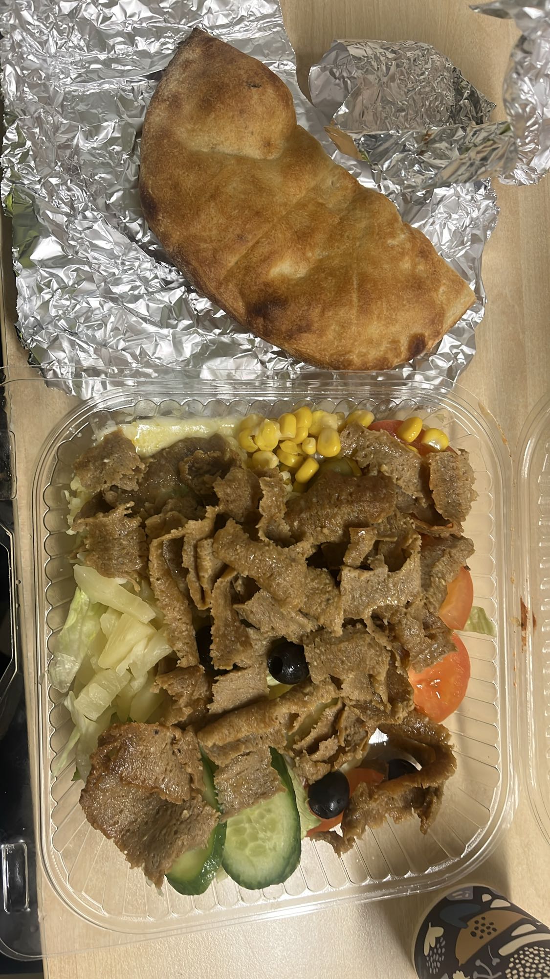 Doner with salad & bread