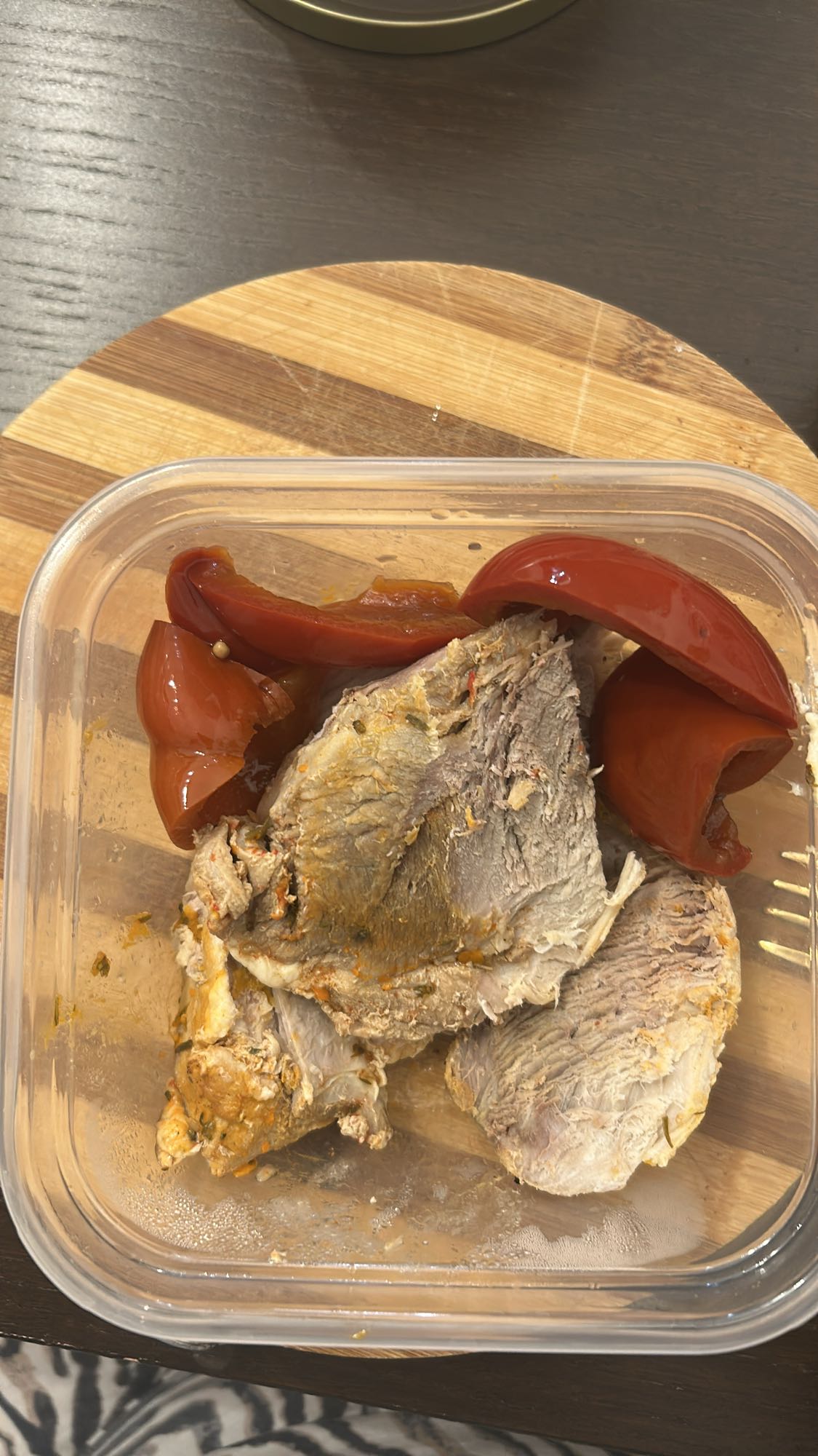 Vită fiartă cu ardei copți