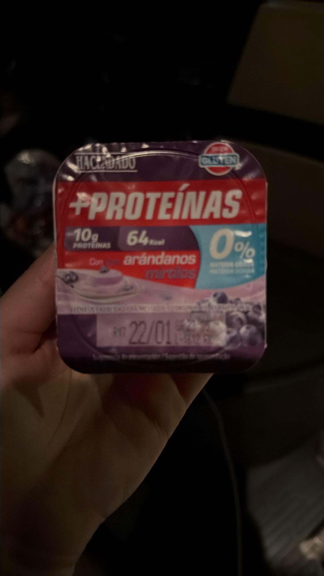 Iaurt cu afine proteic