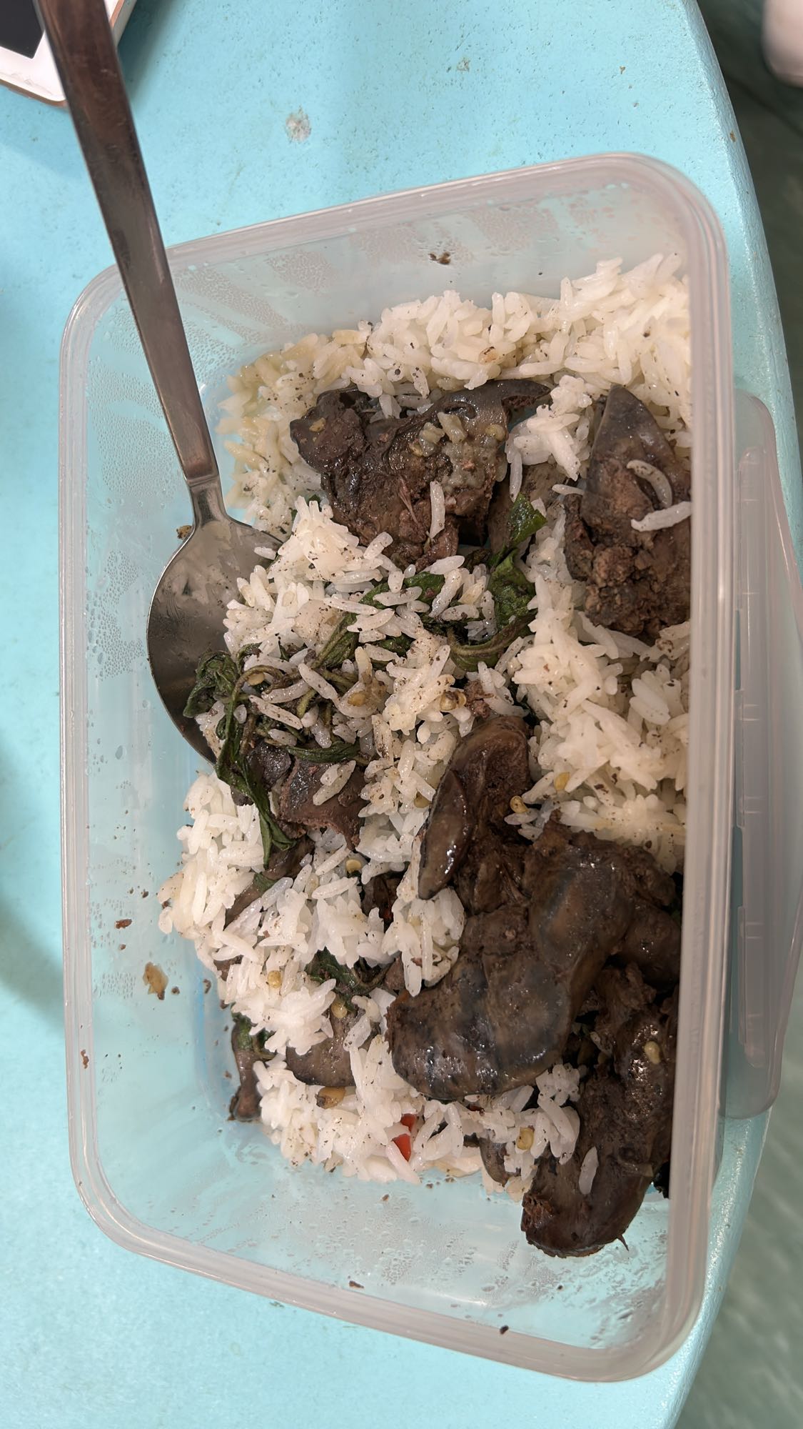 Ris med kyllinglever