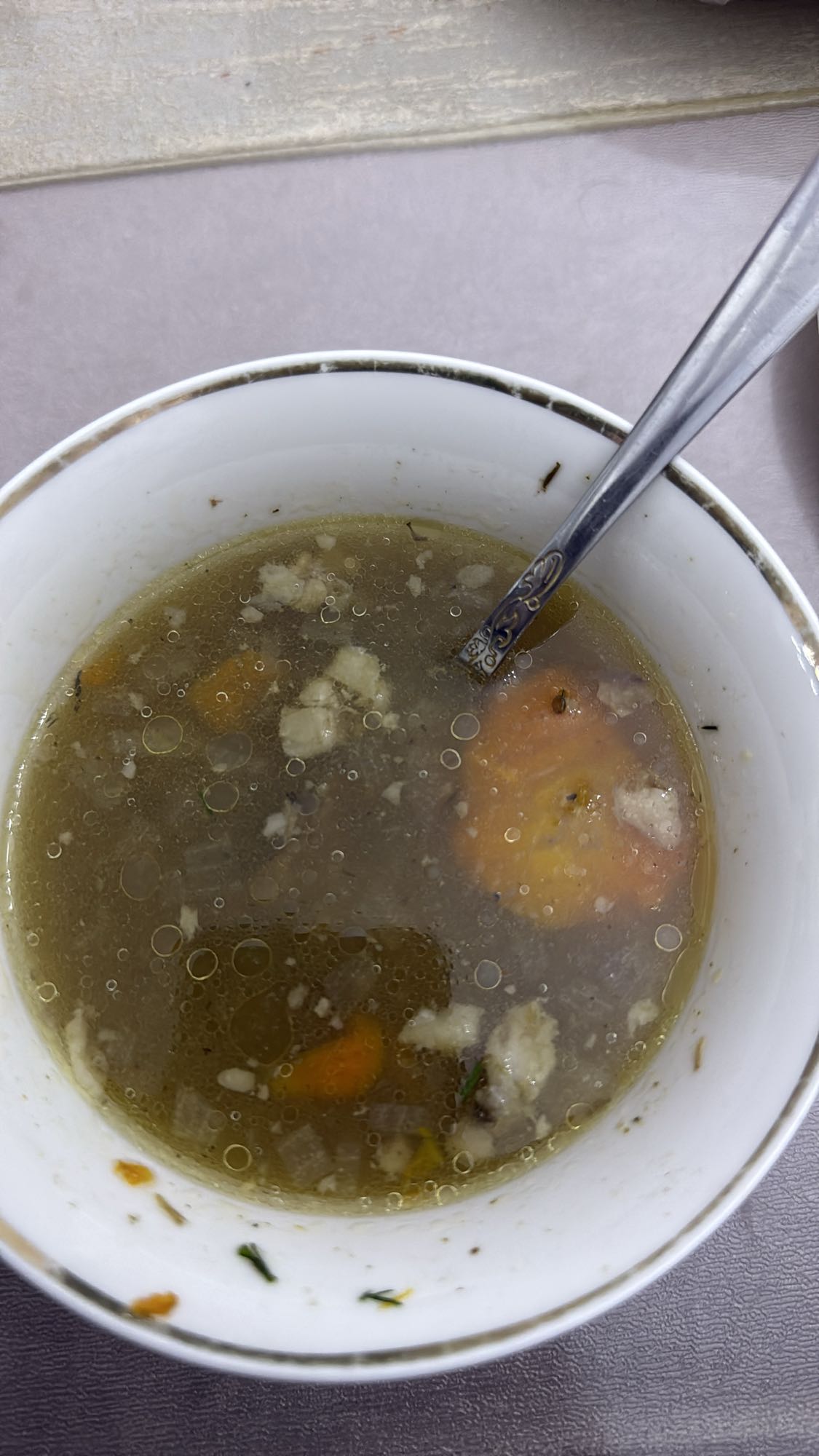 Куриный бульон с овощами