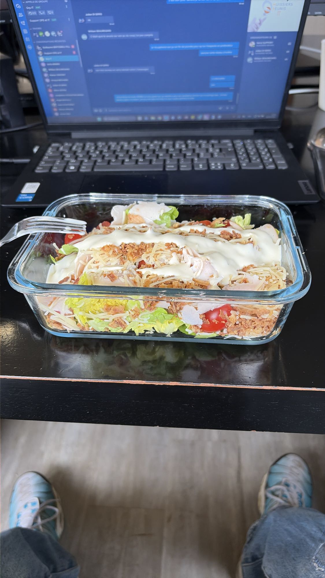 Salade poulet fromage