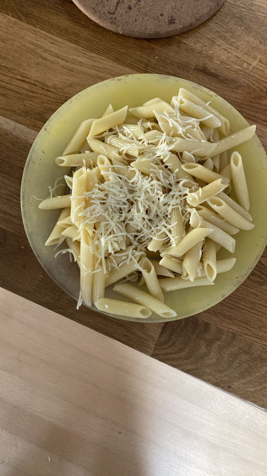 Pâtes au fromage râpé