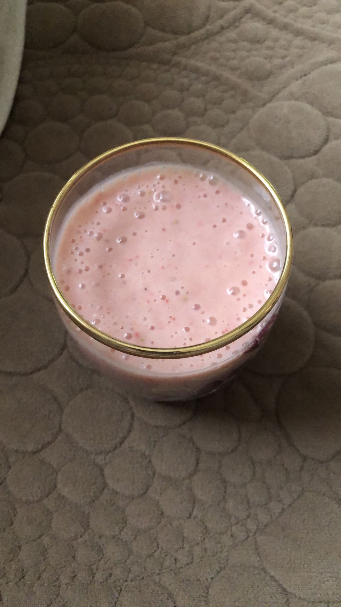 Strawberry Yogurt Smoothie