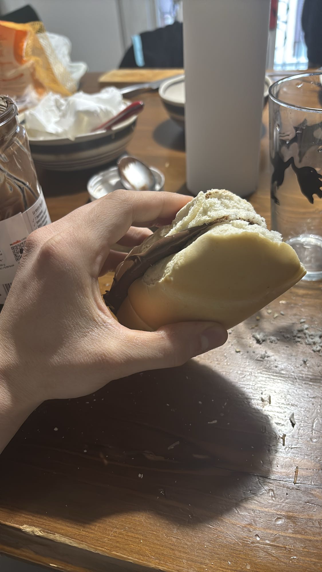 Pan con crema de avellanas