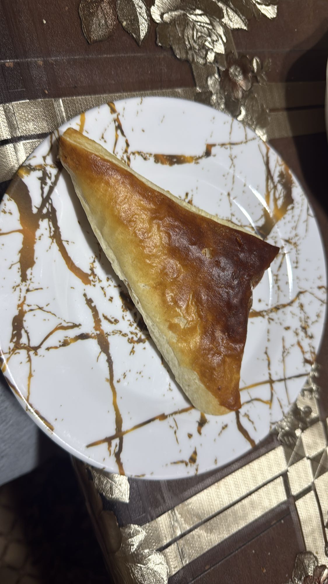 Baked cheese pastry