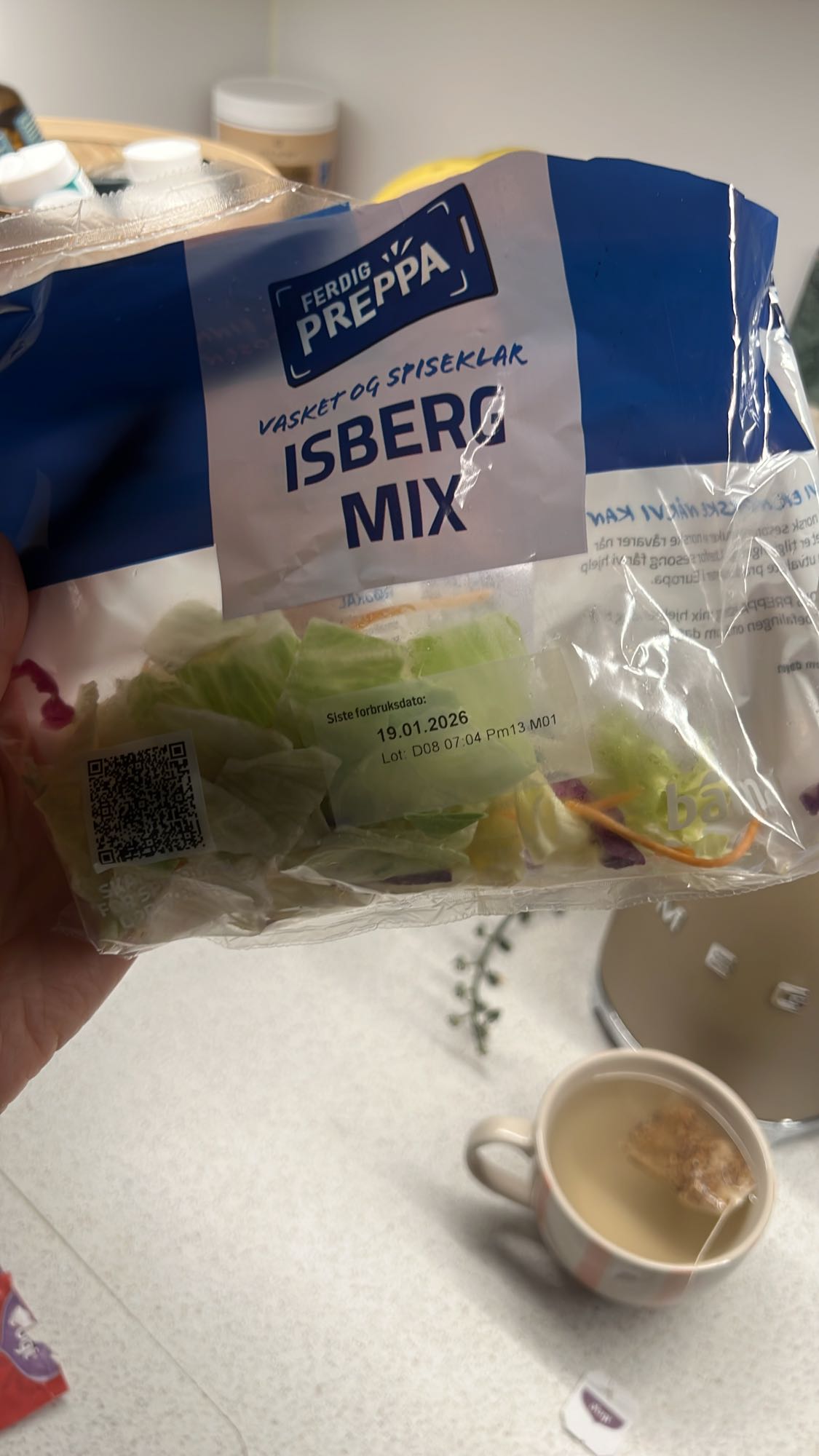 Iceberg Mix Salad