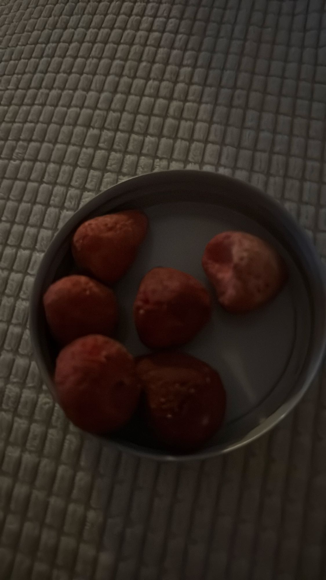 Frystorkade jordgubbar