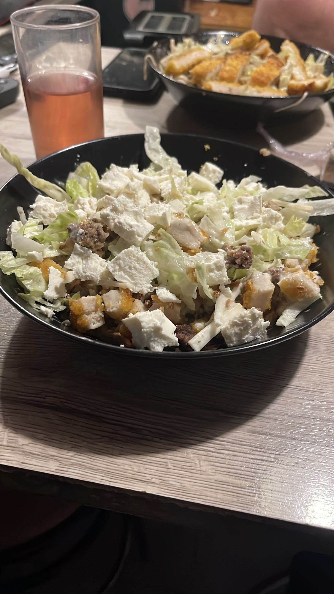Salade poulet fromage