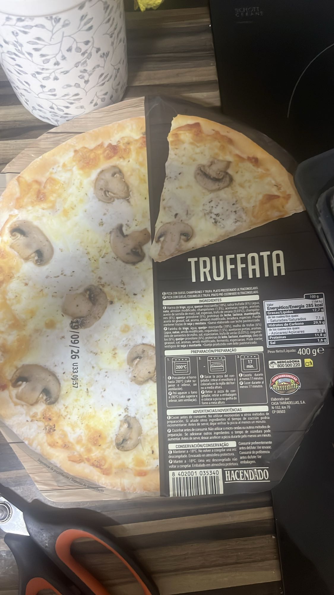 Pizza trufada champiñón