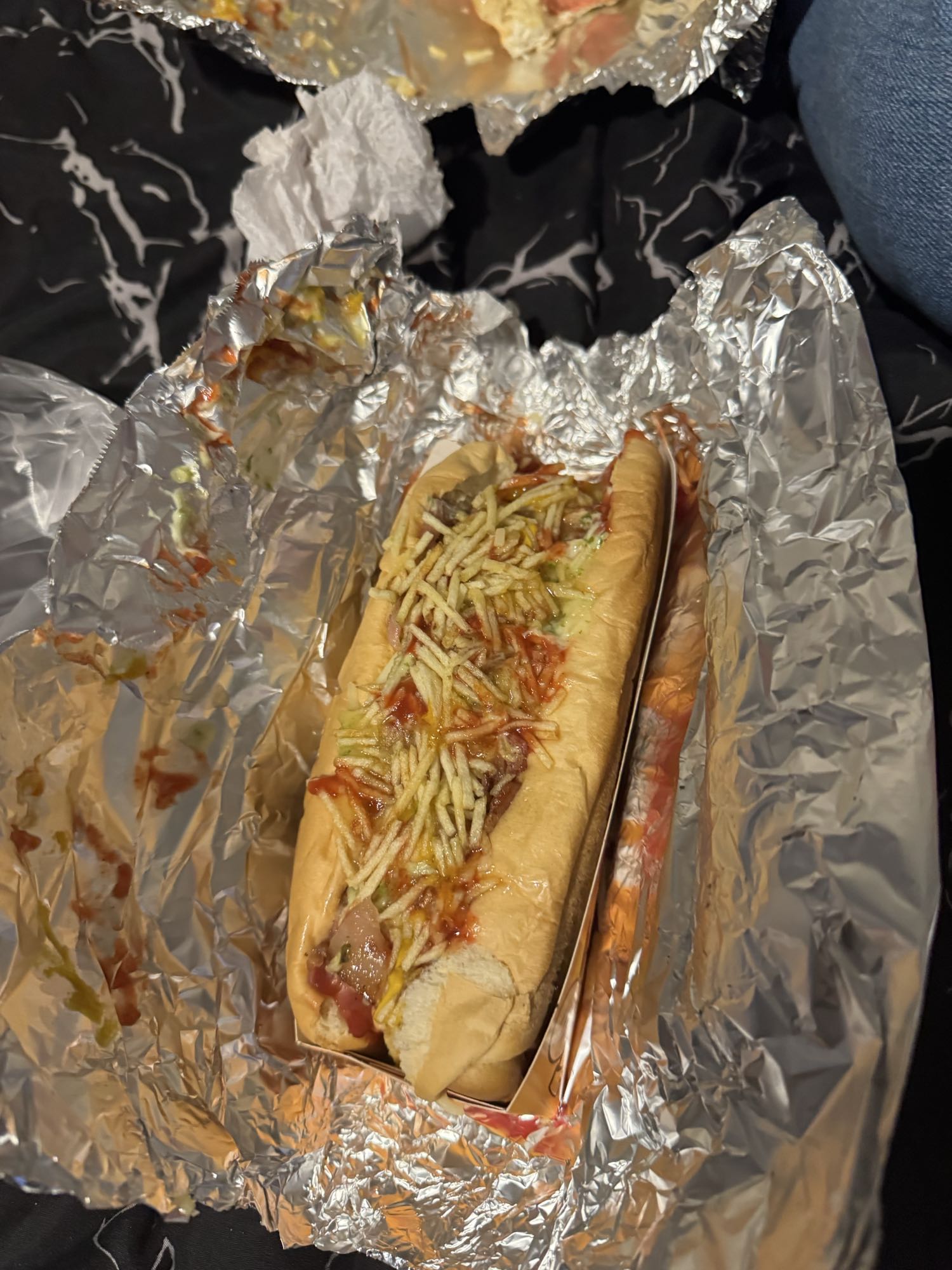 perro caliente con papas