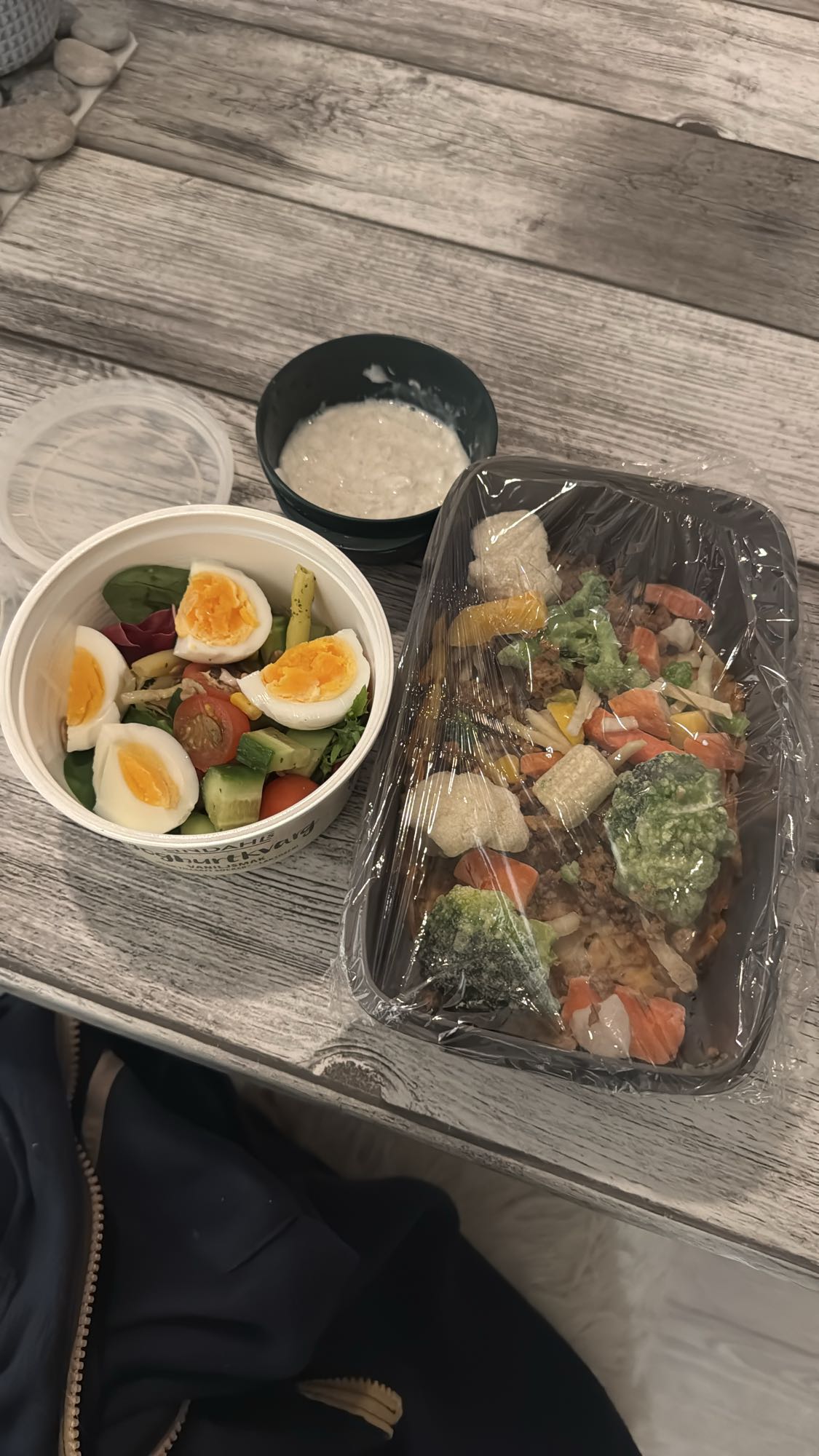 Äggsallad & quorngrönsaker