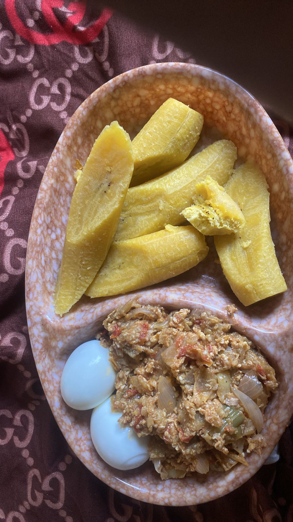 Boiled plantain & egg sauce