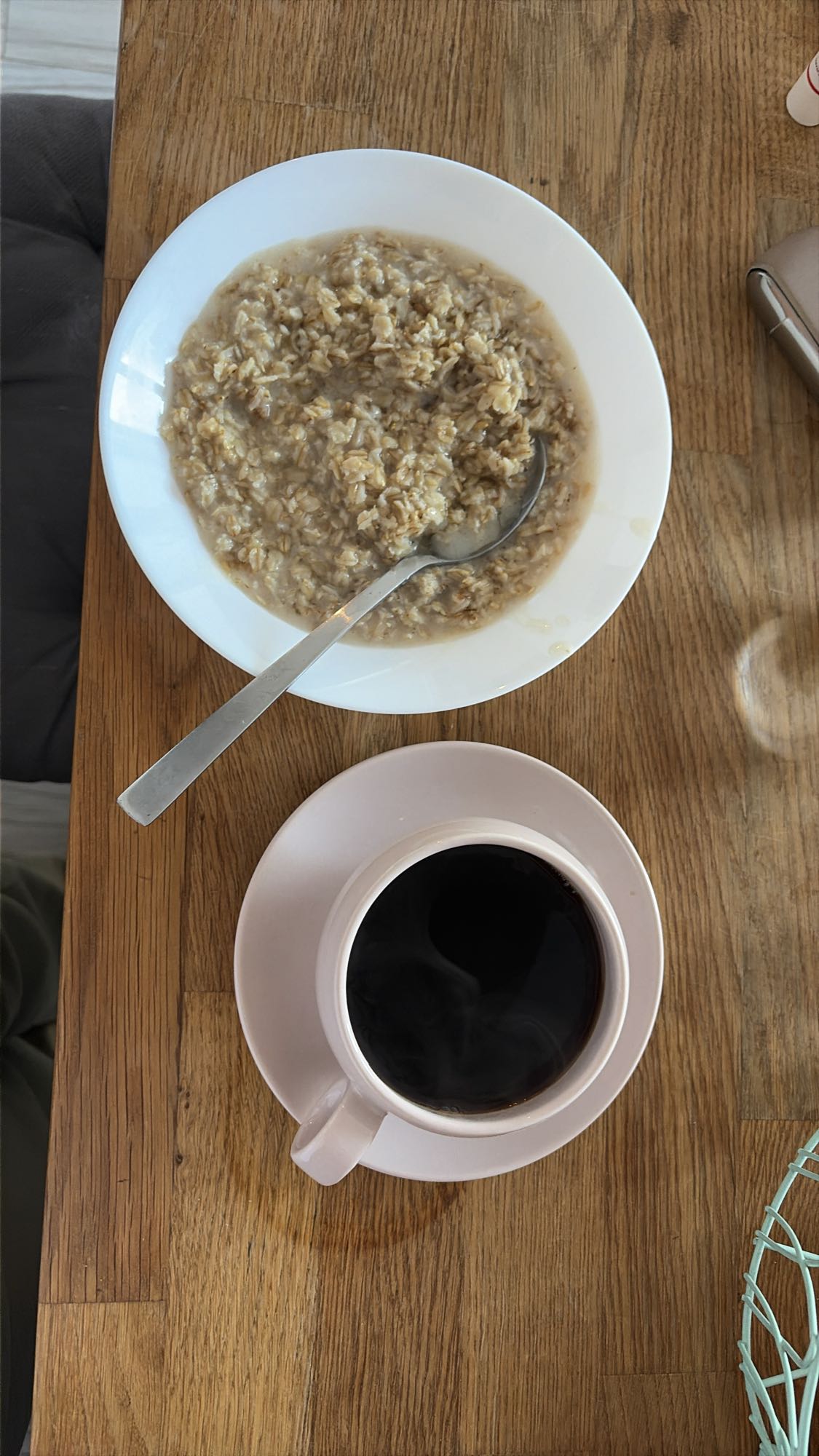 овсяная каша и кофе