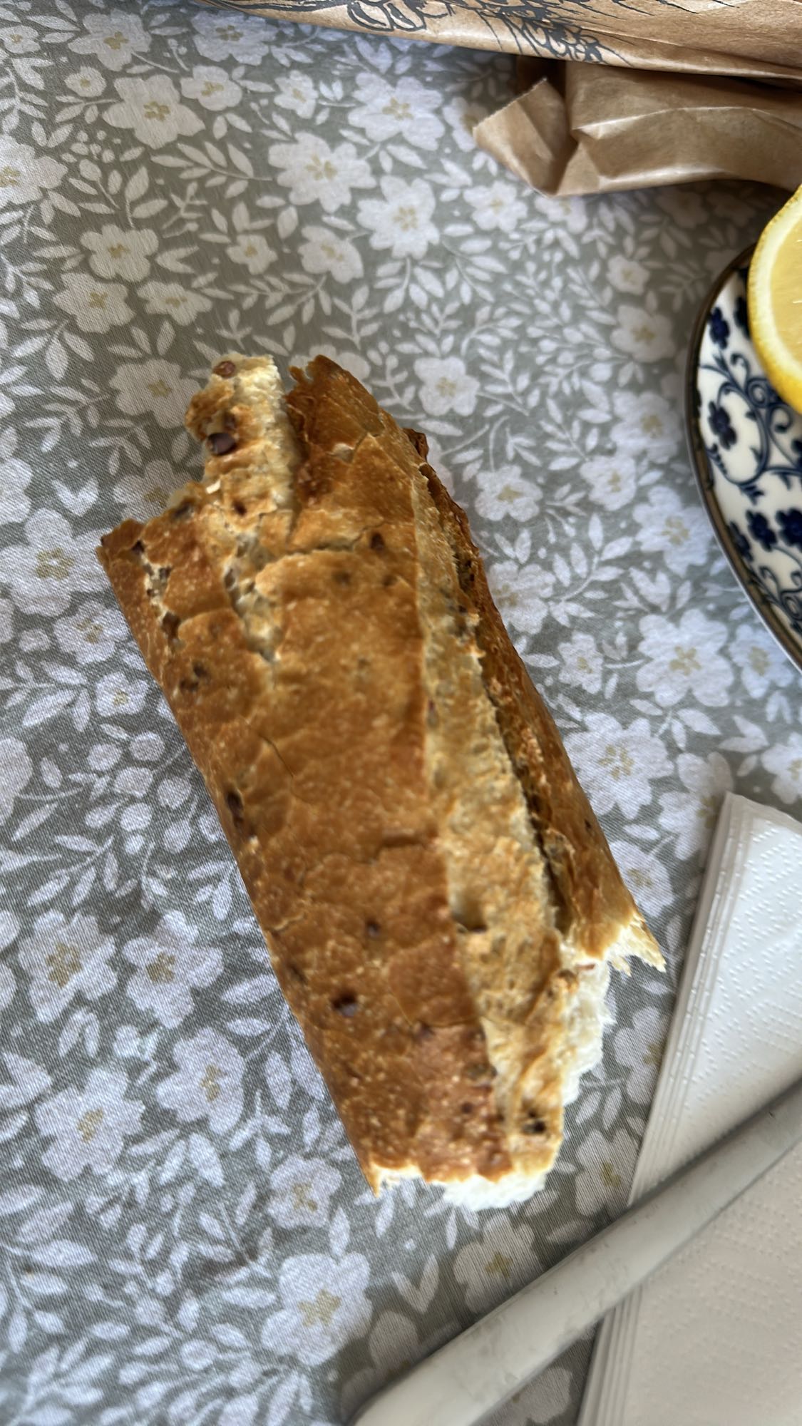 Multigrain Bread Roll