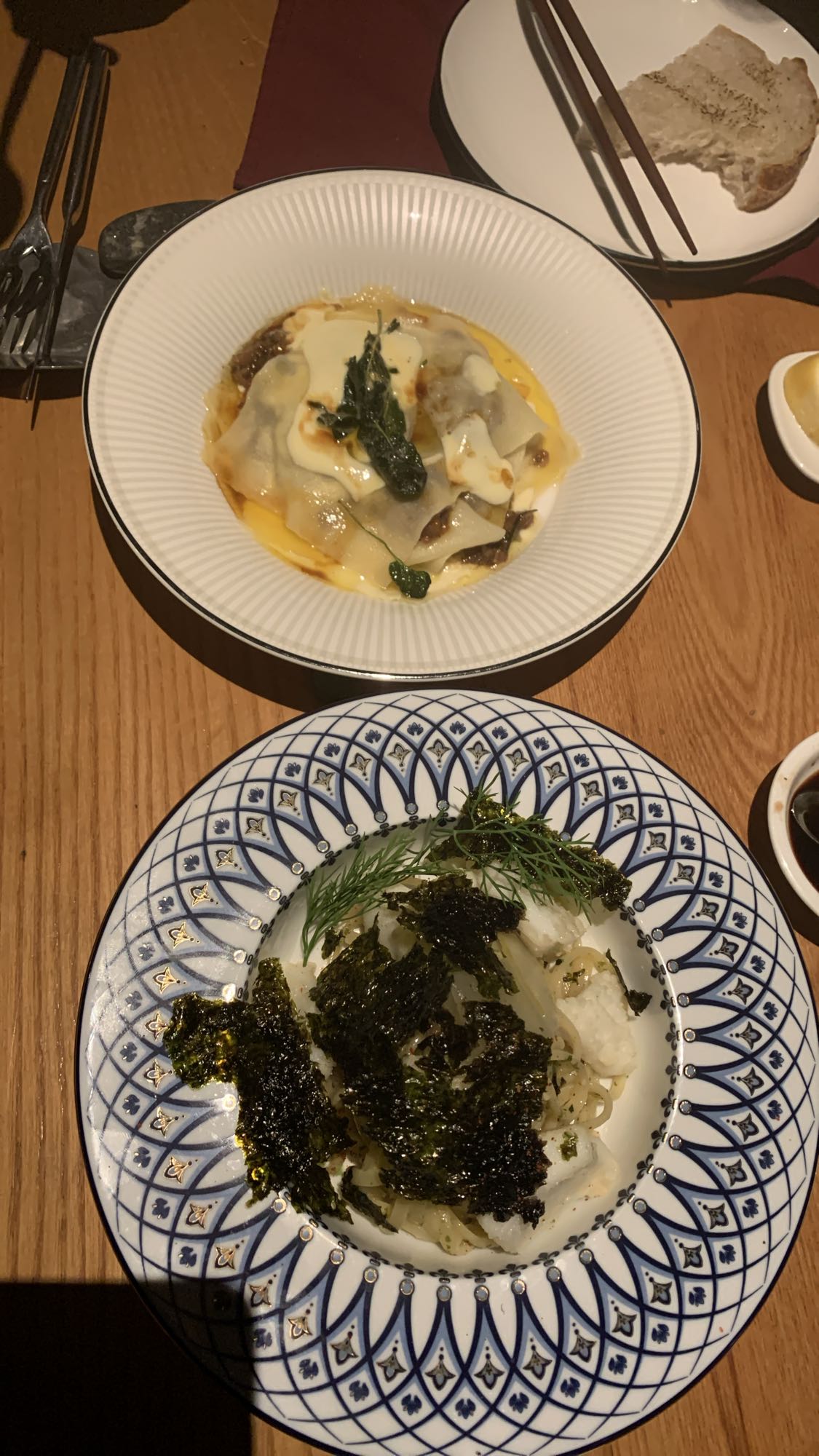 Ravioli & Seaweed Pasta